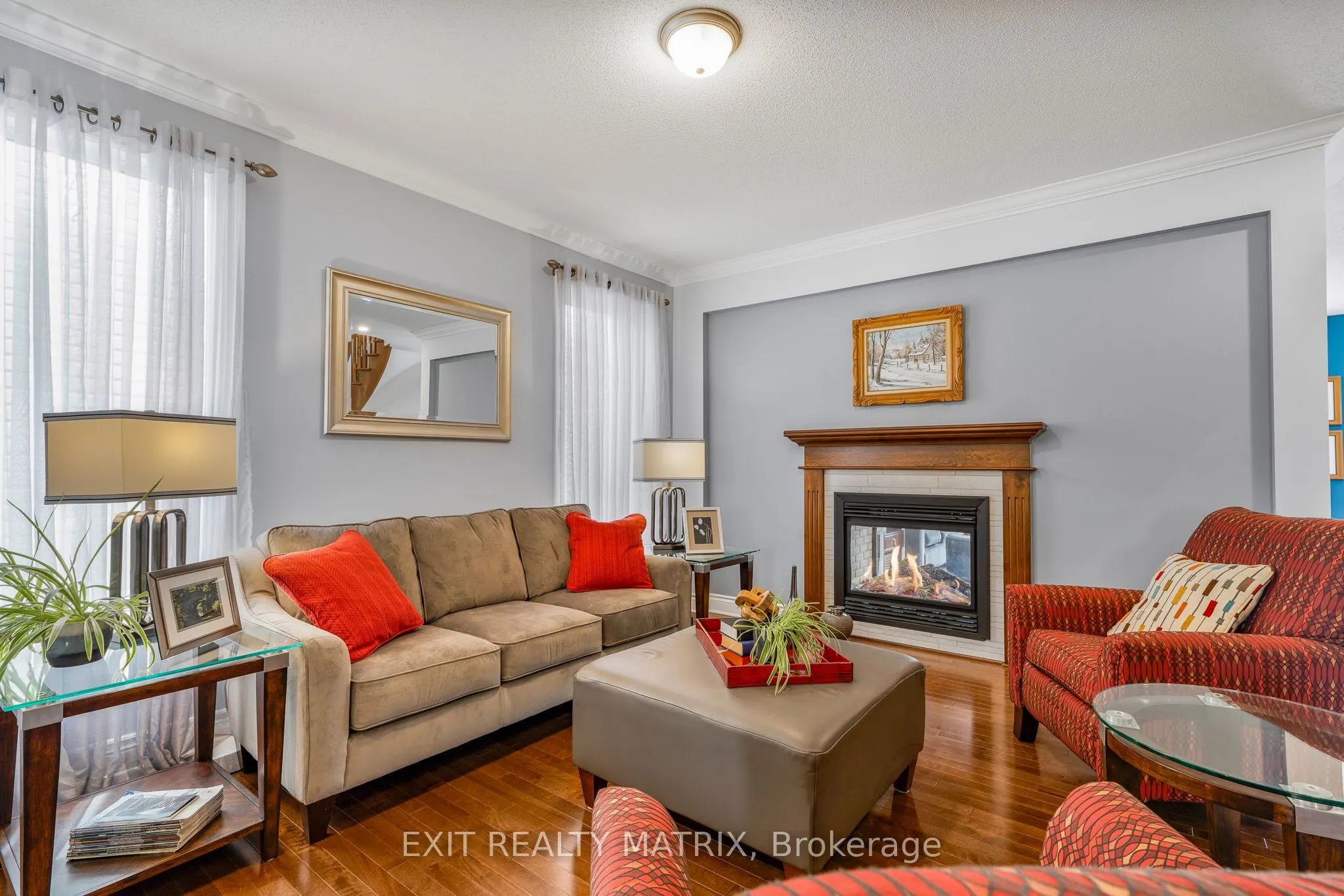 352 Oakcrest Way
