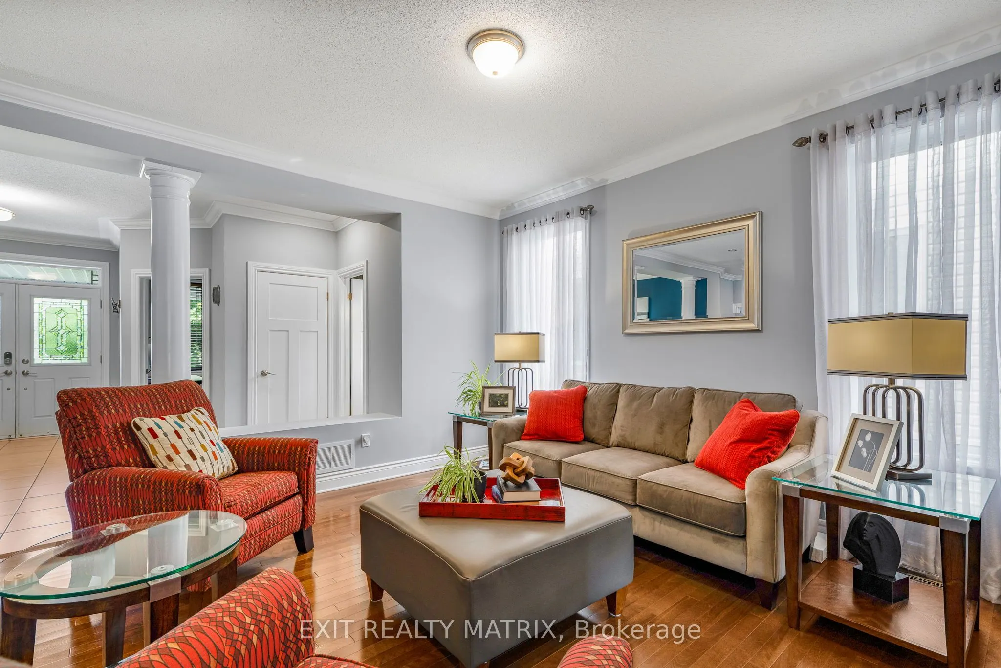 352 Oakcrest Way