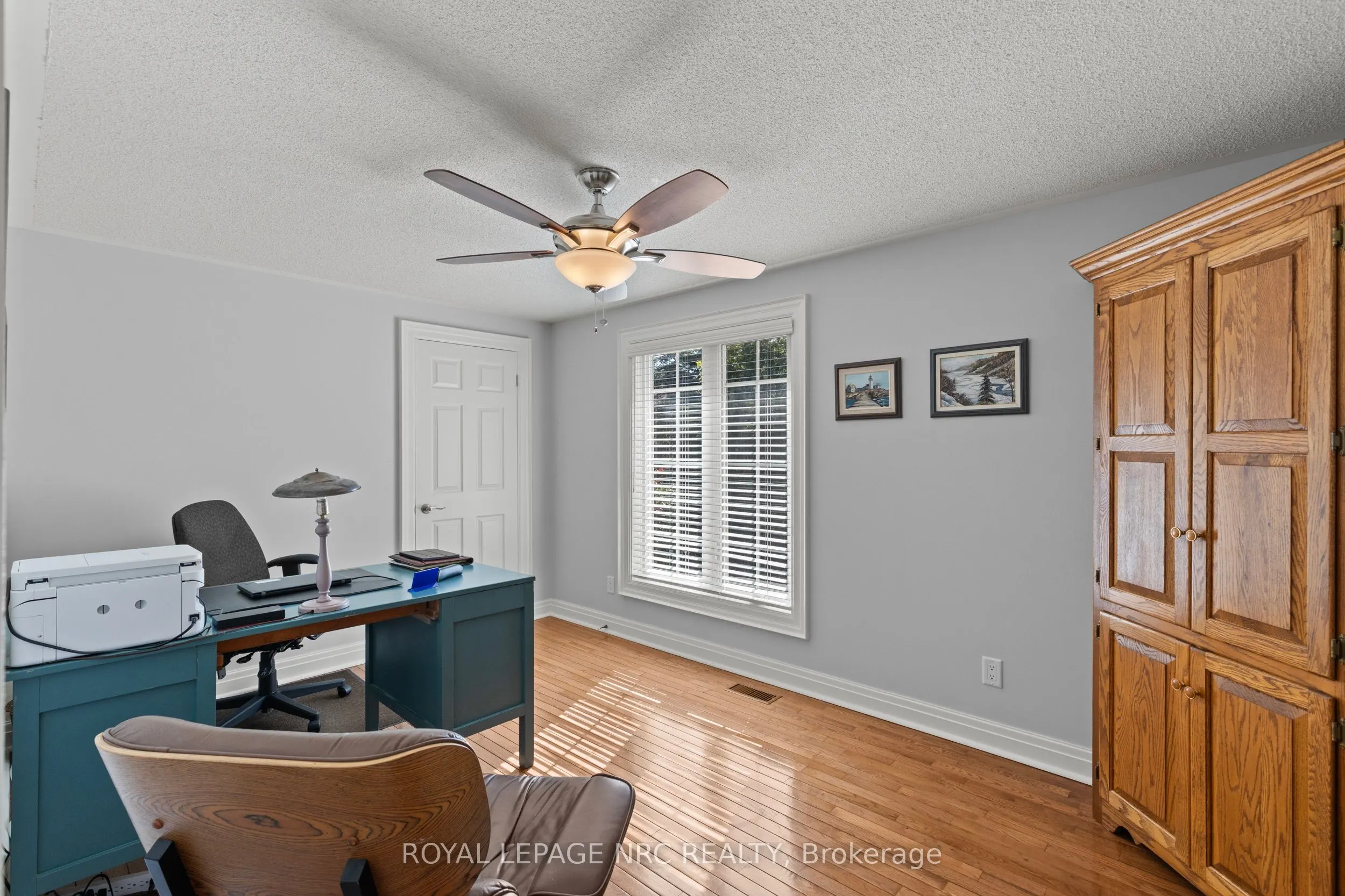 36 CONFEDERATION Drive
