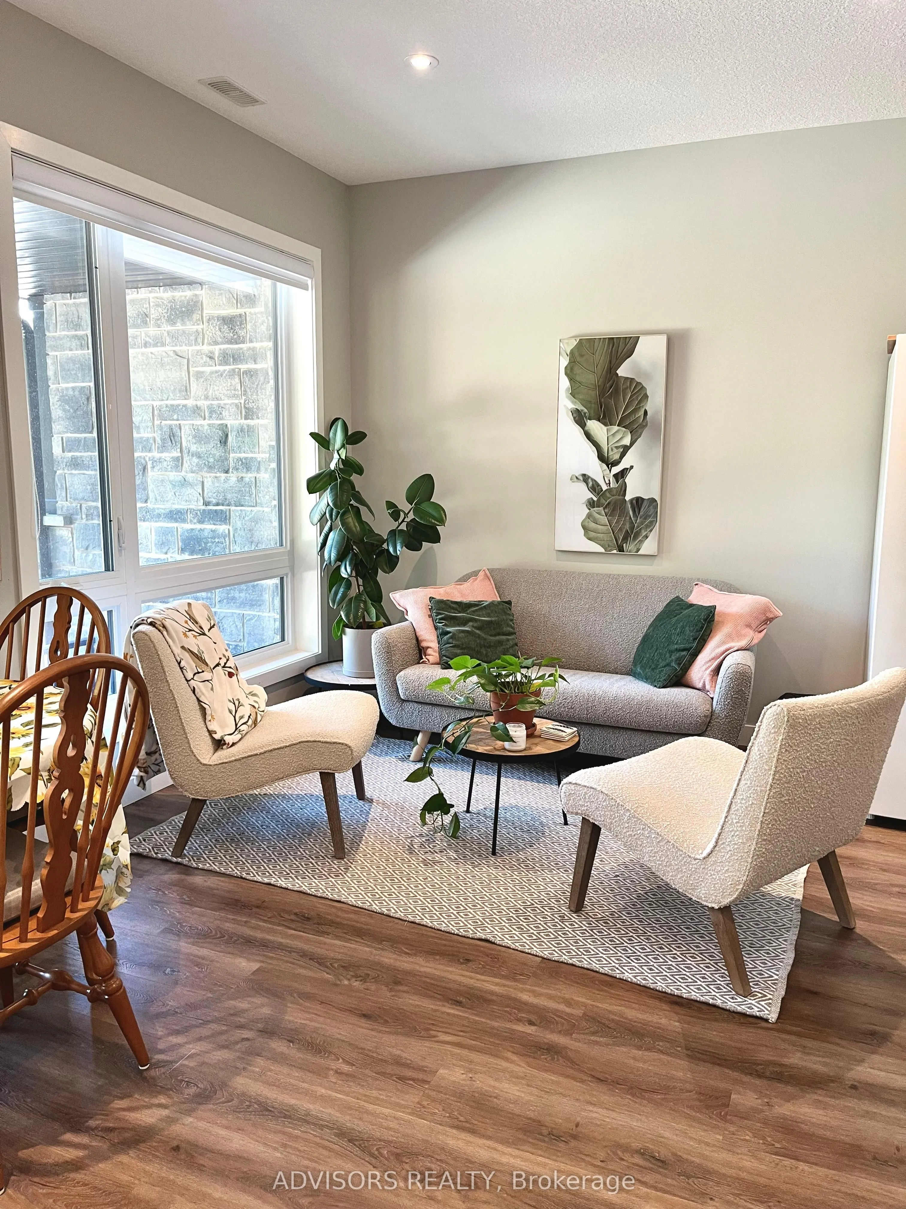 83 Beechwood Avenue, #15