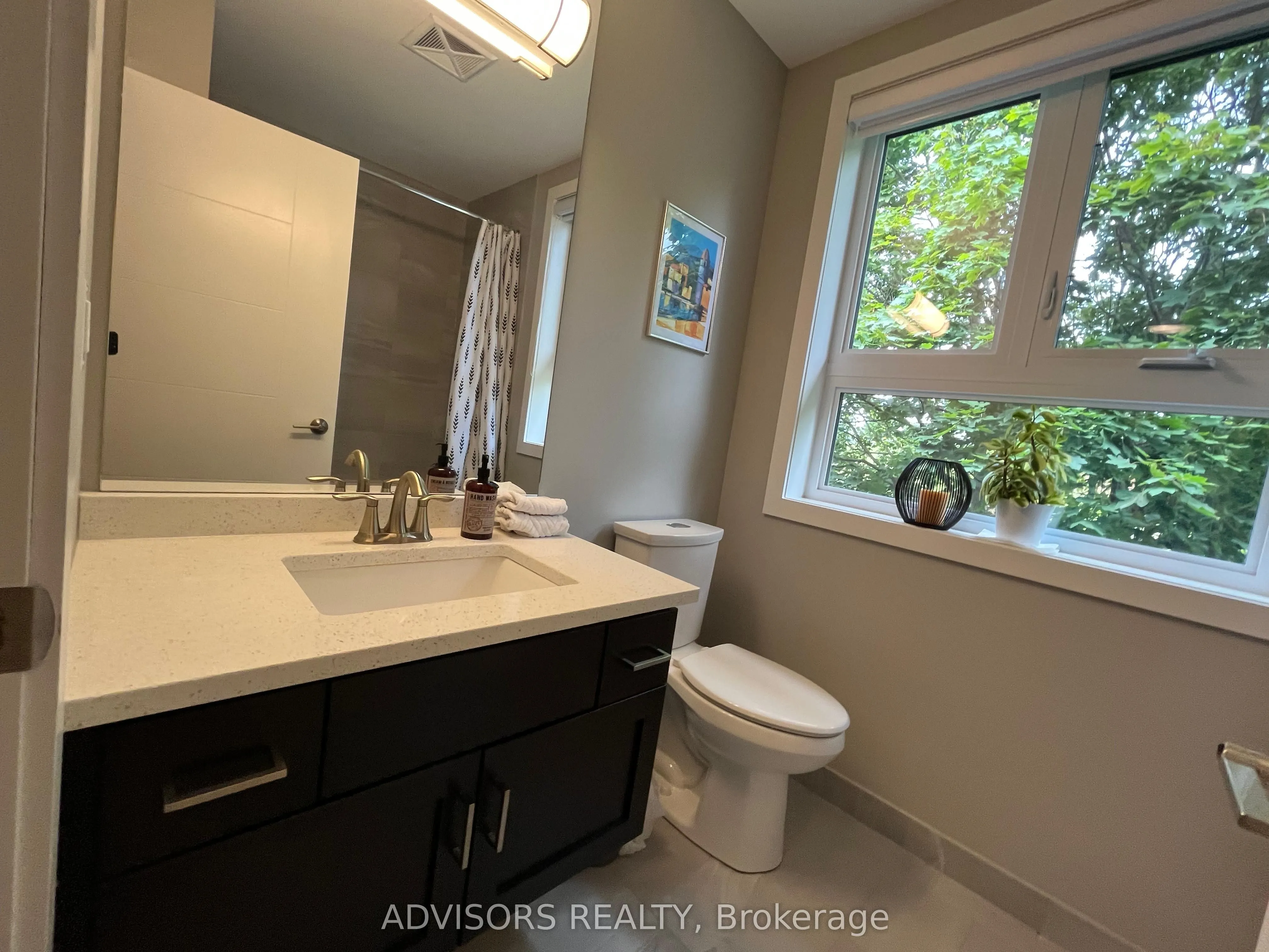 83 Beechwood Avenue, #15