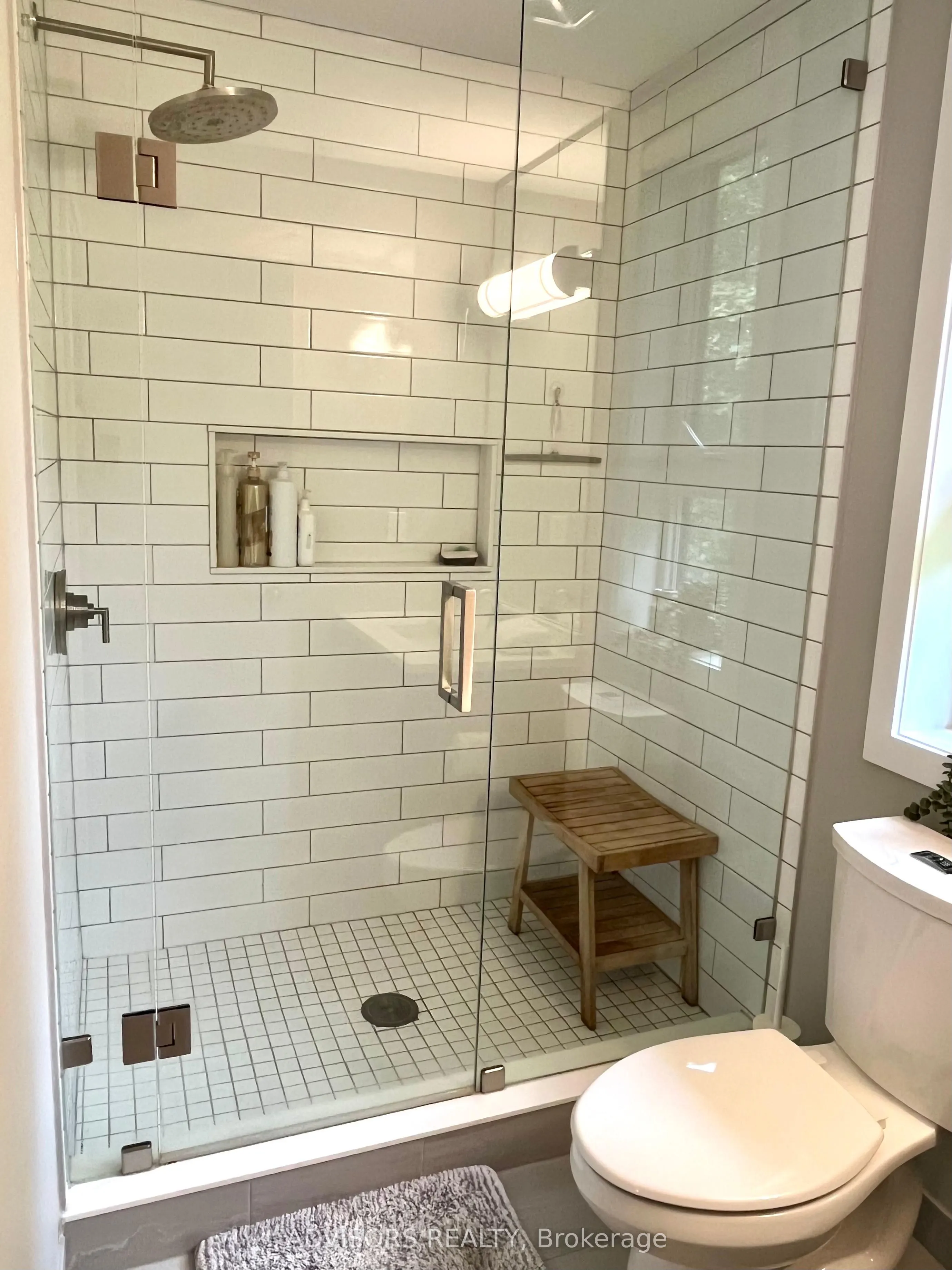 83 Beechwood Avenue, #15