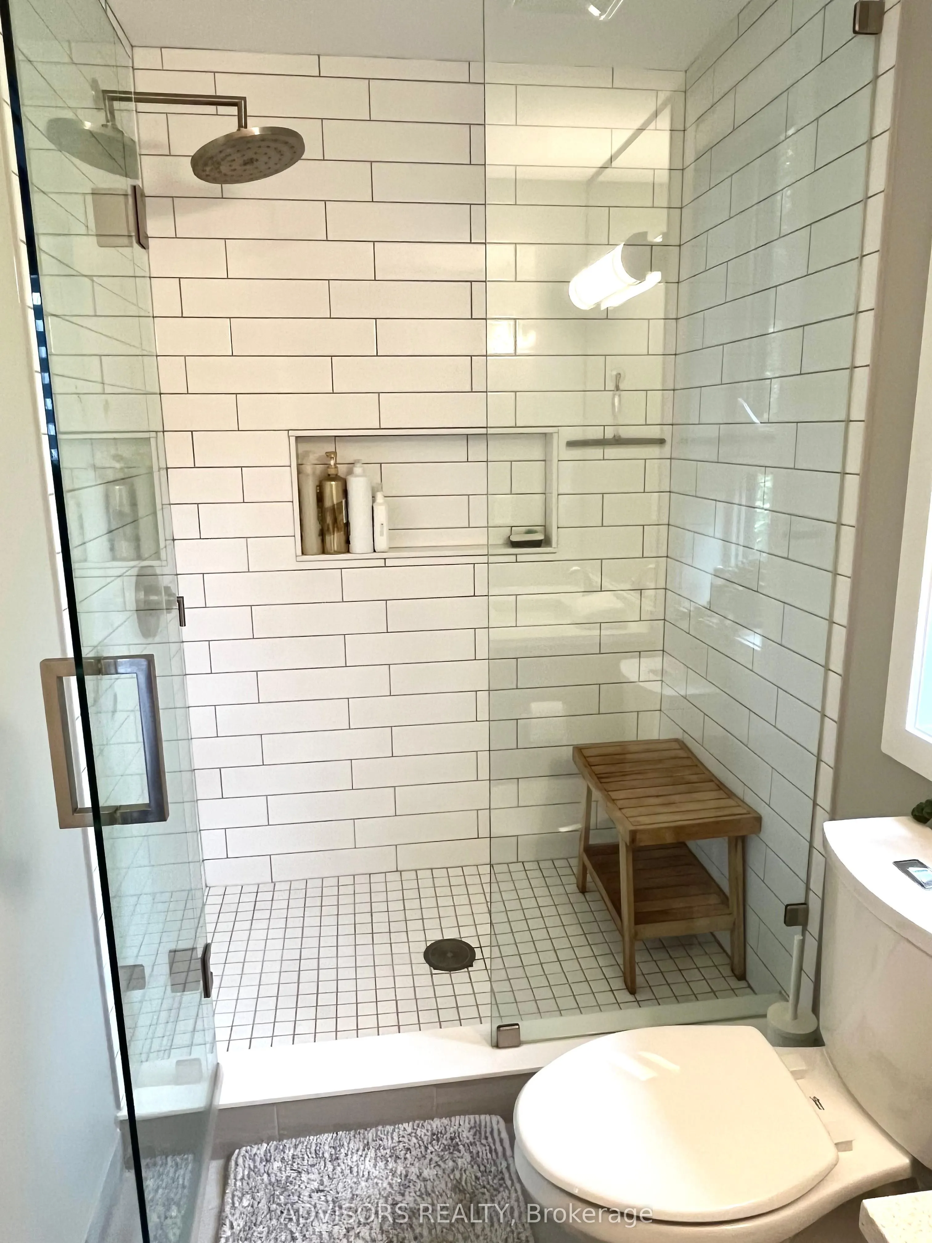 83 Beechwood Avenue, #15