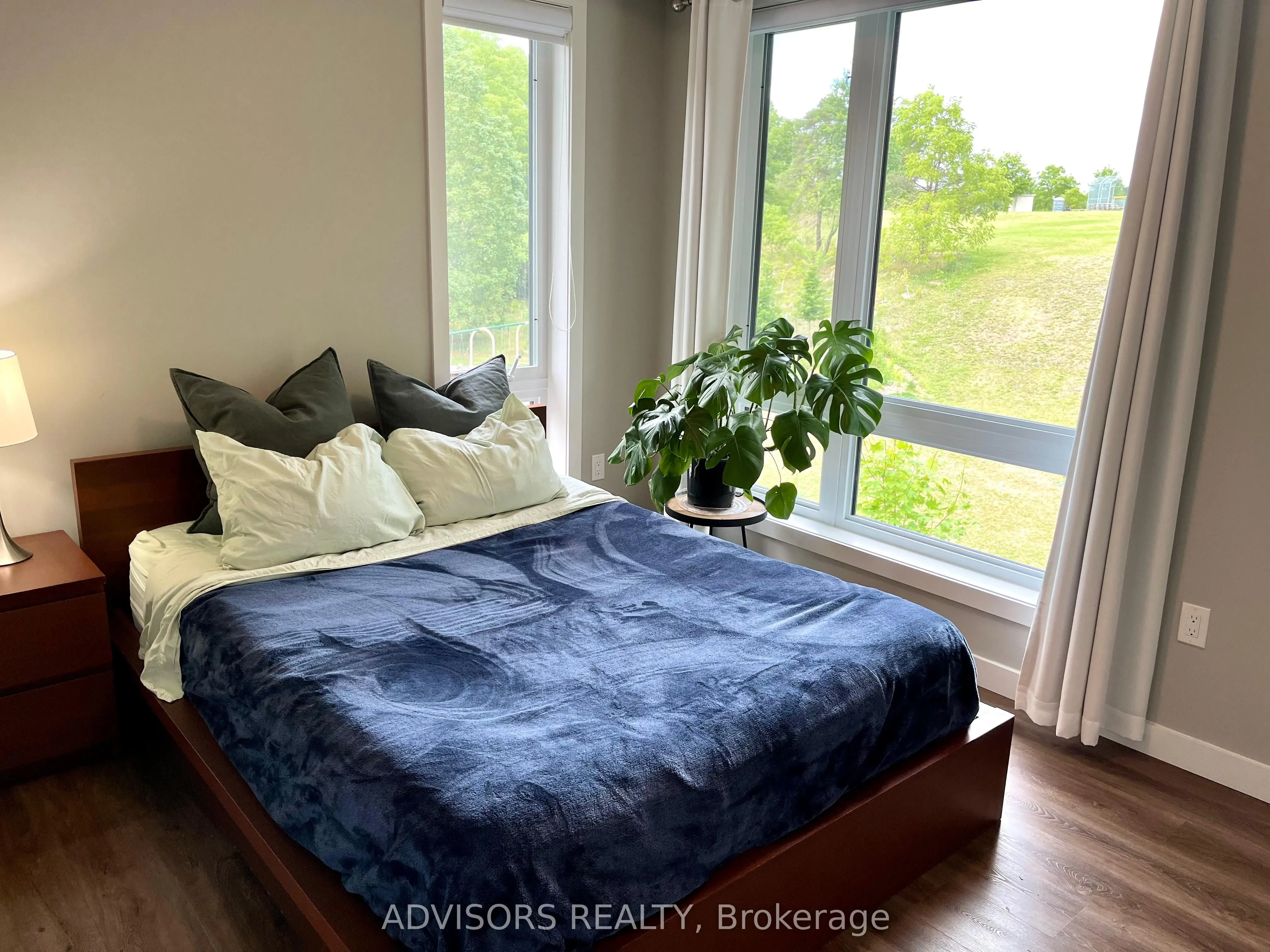 83 Beechwood Avenue, #15