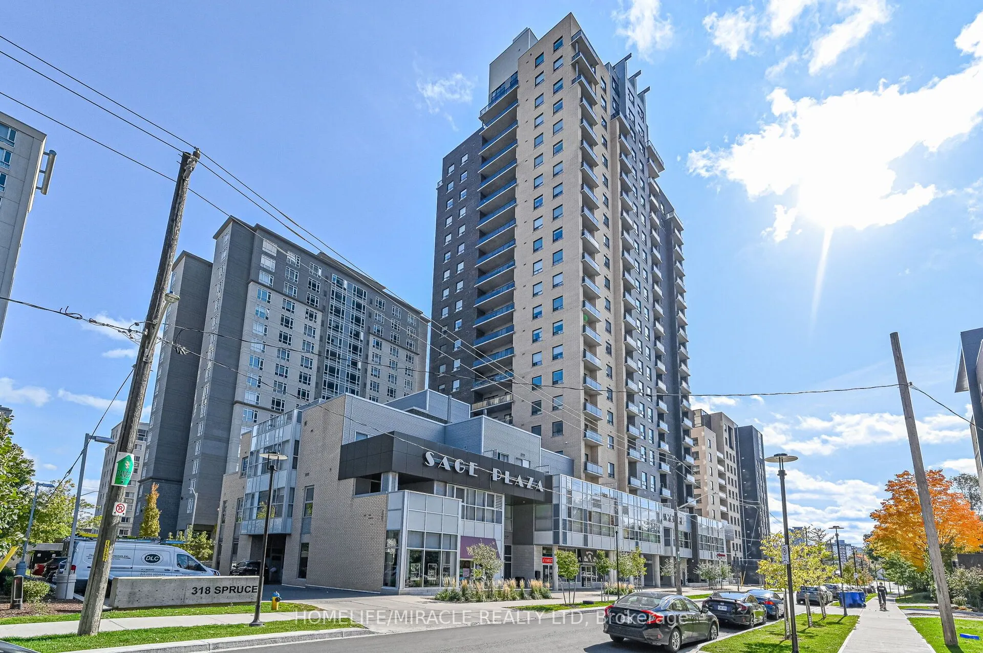 318 Spruce Street, #1704