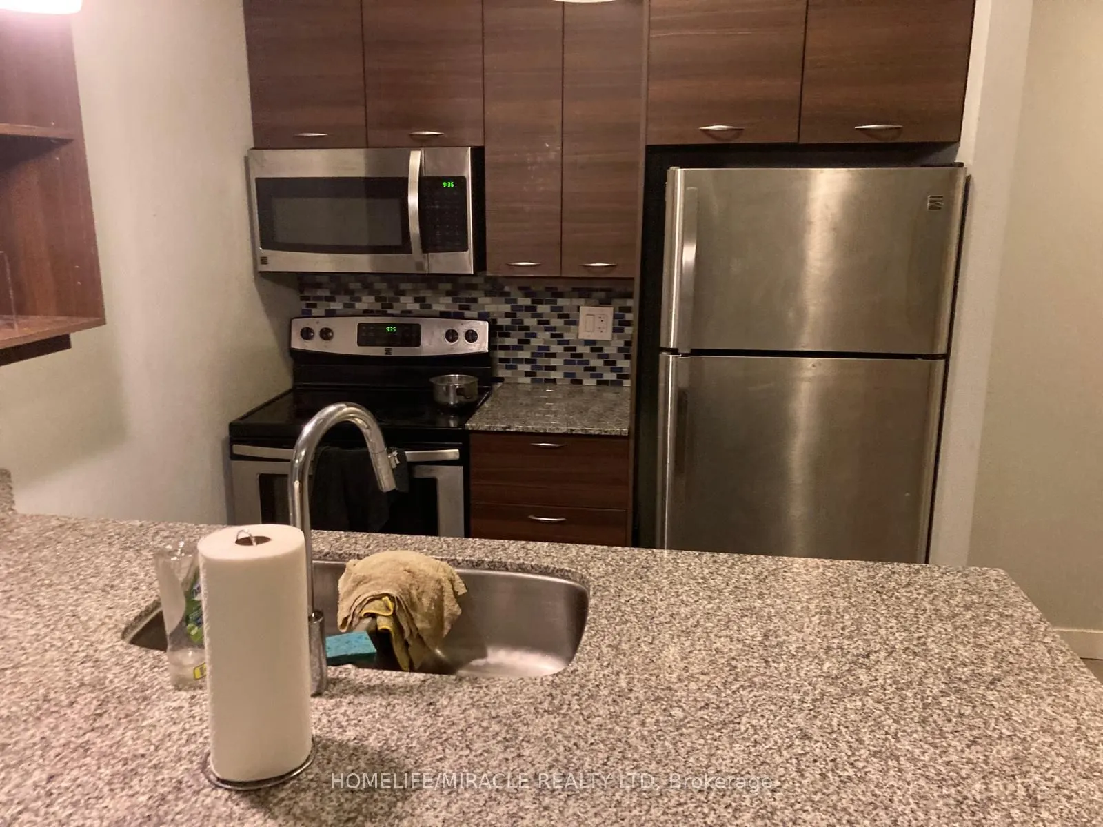 318 Spruce Street, #1704
