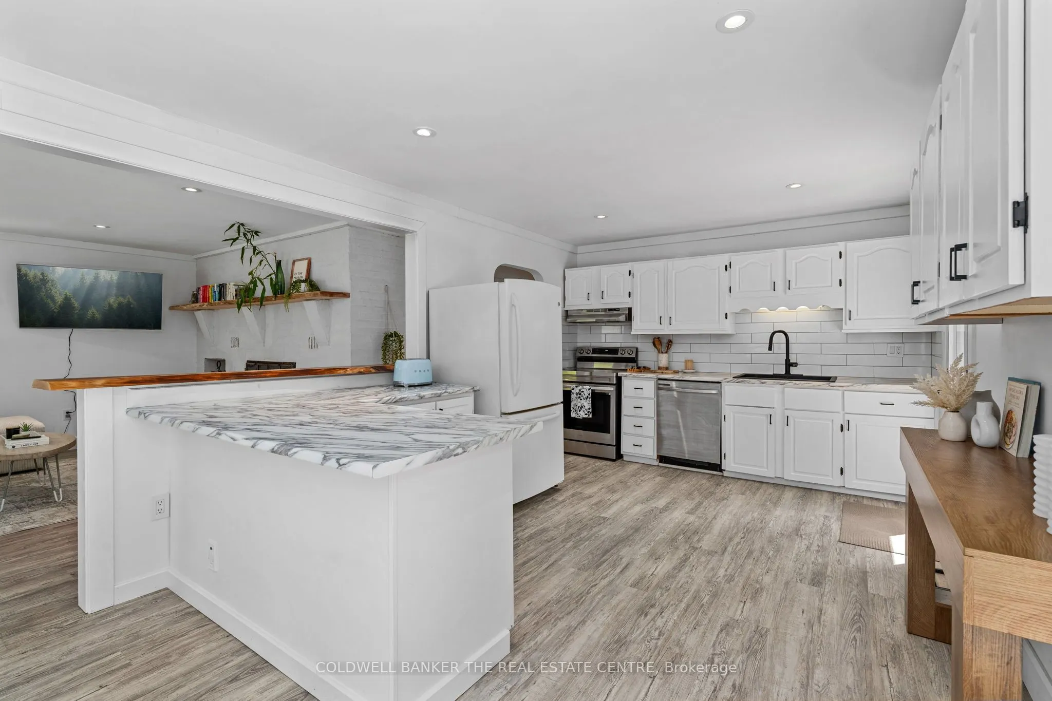 1100 Mortimers Point Road