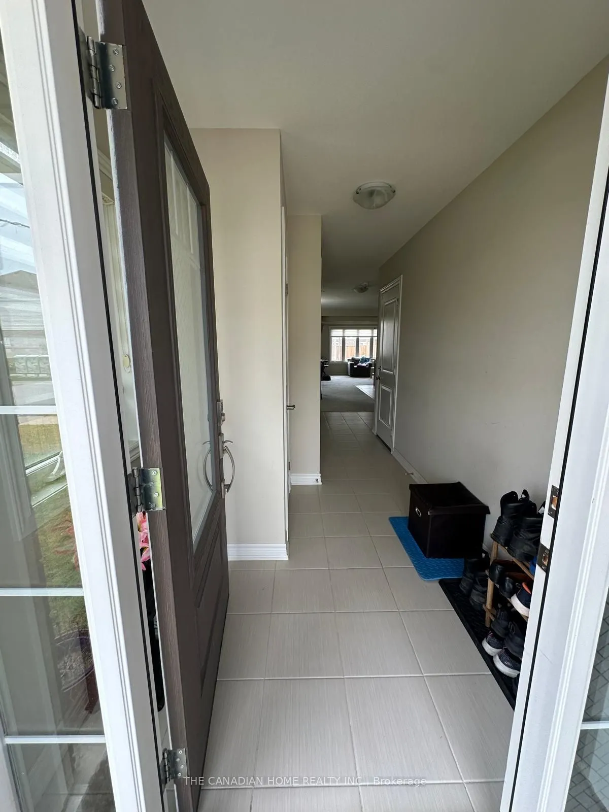 19 HAWTHORN Avenue