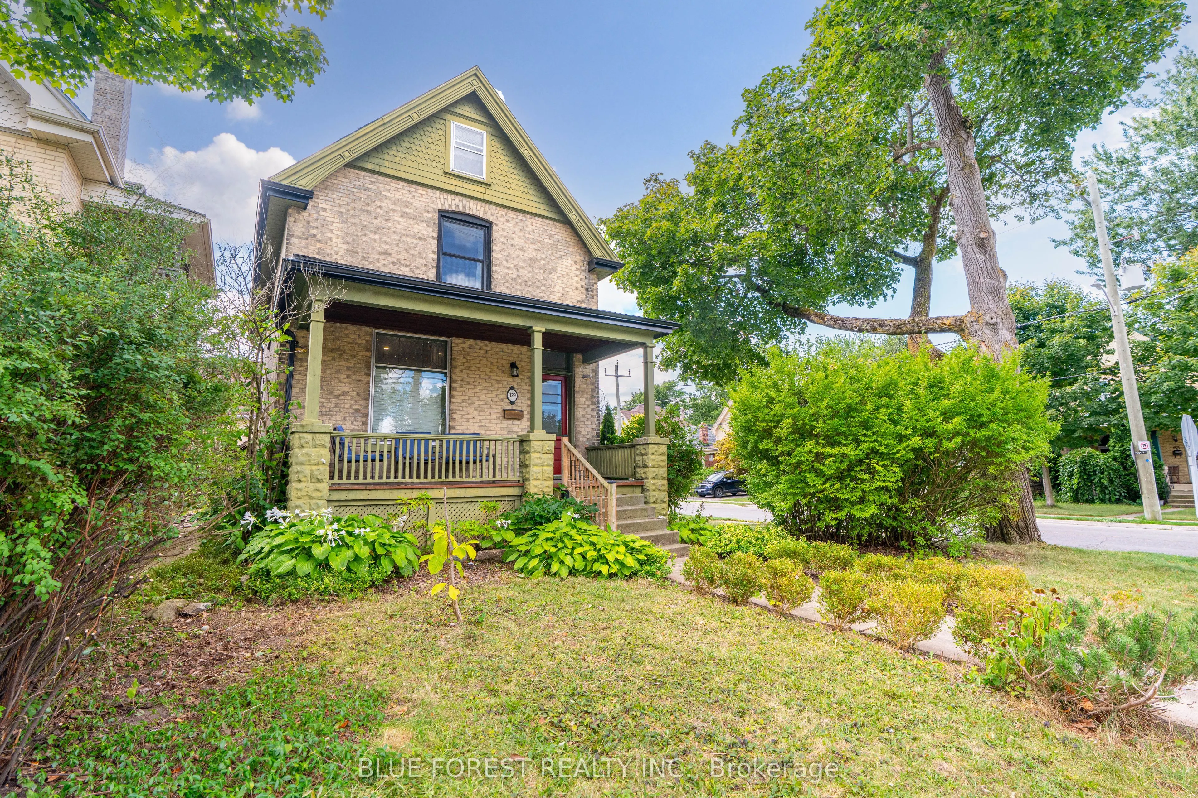 129 Duchess Avenue