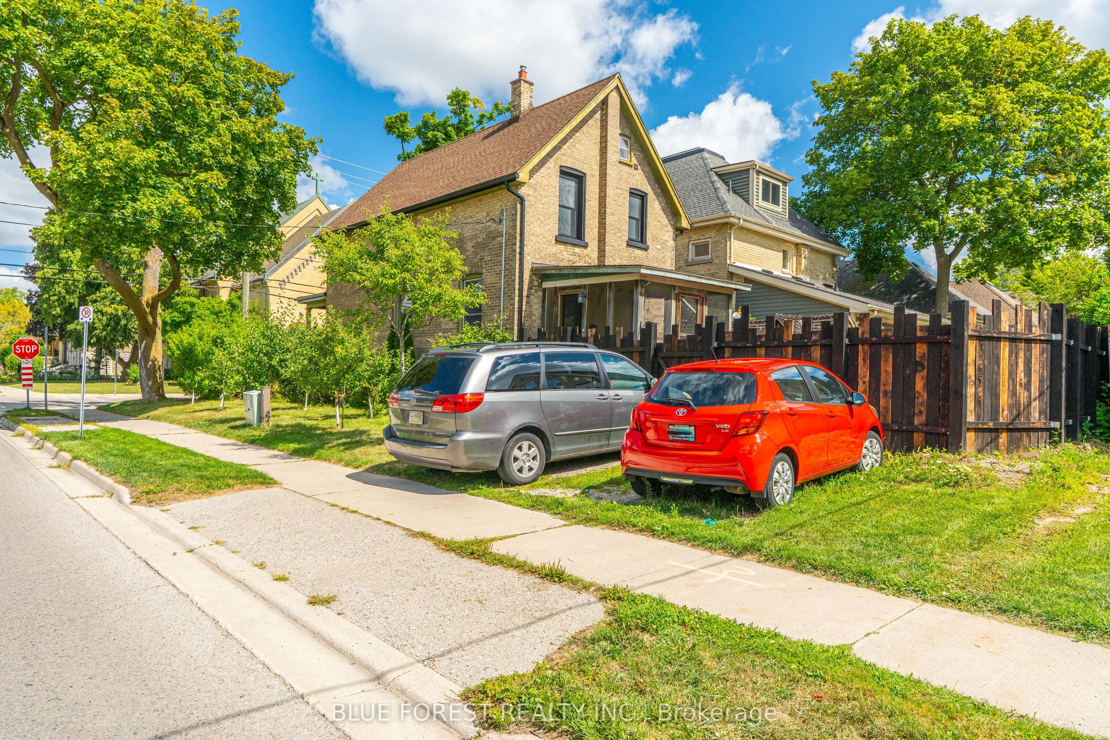 129 Duchess Avenue
