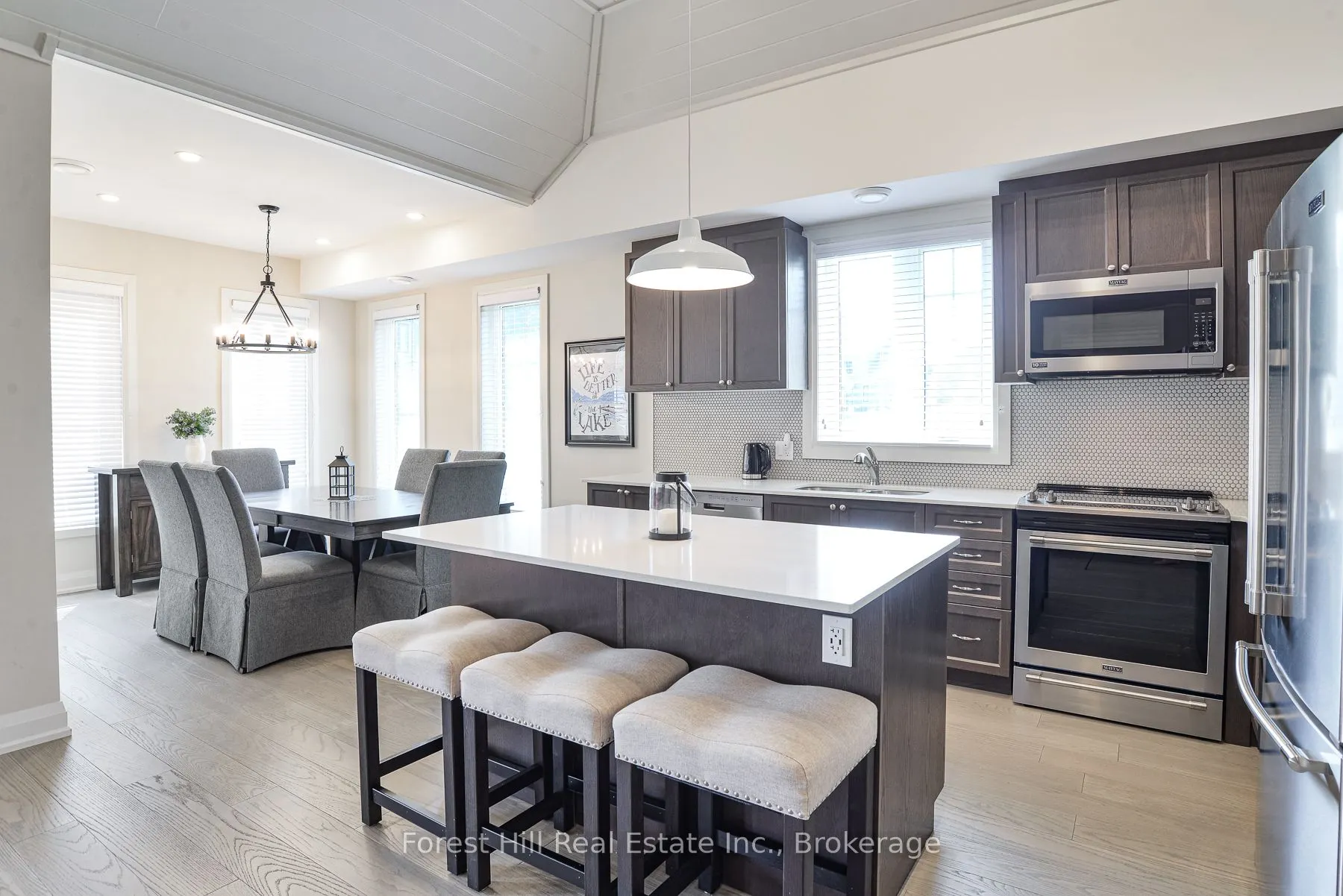 2054 Peninsula Road, #Unit 16