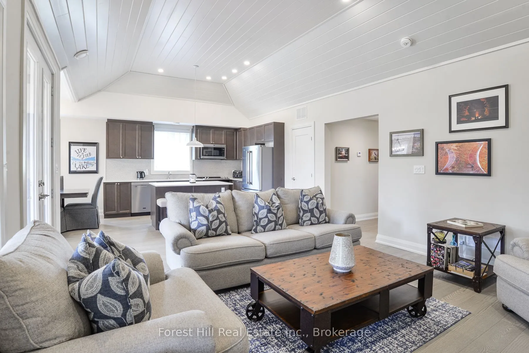 2054 Peninsula Road, #Unit 16