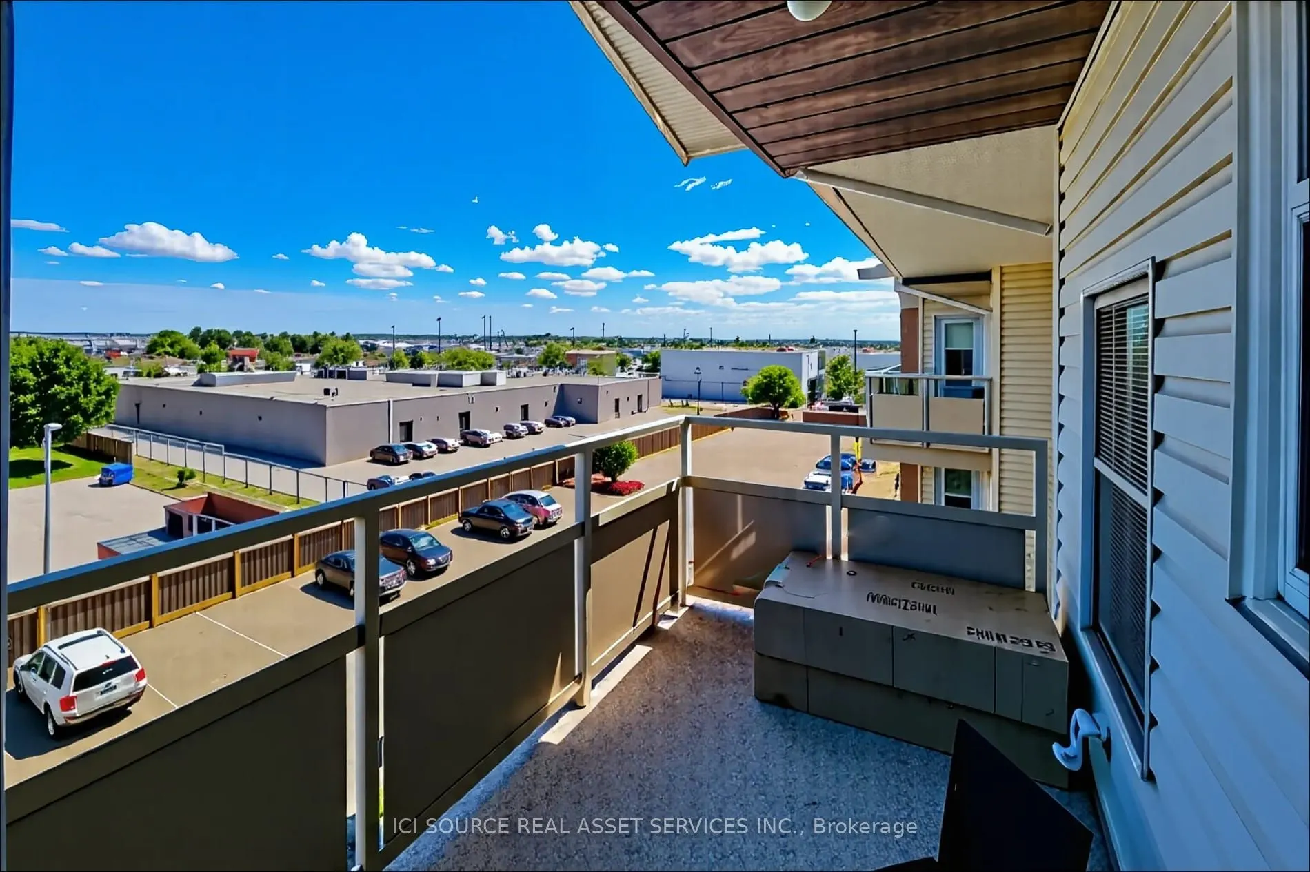 78 Roehampton Avenue, #411