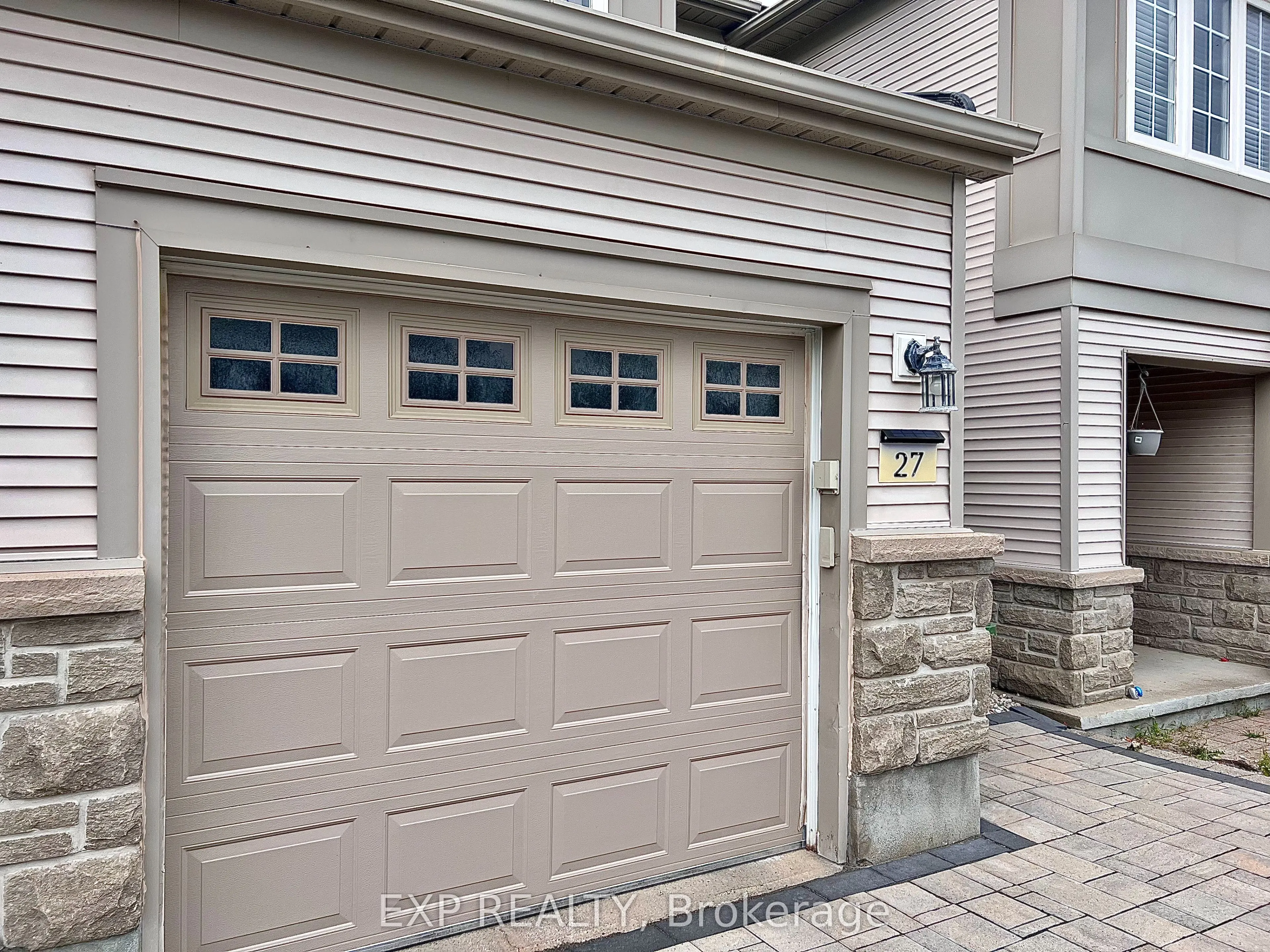 27 Kirkstone Private
