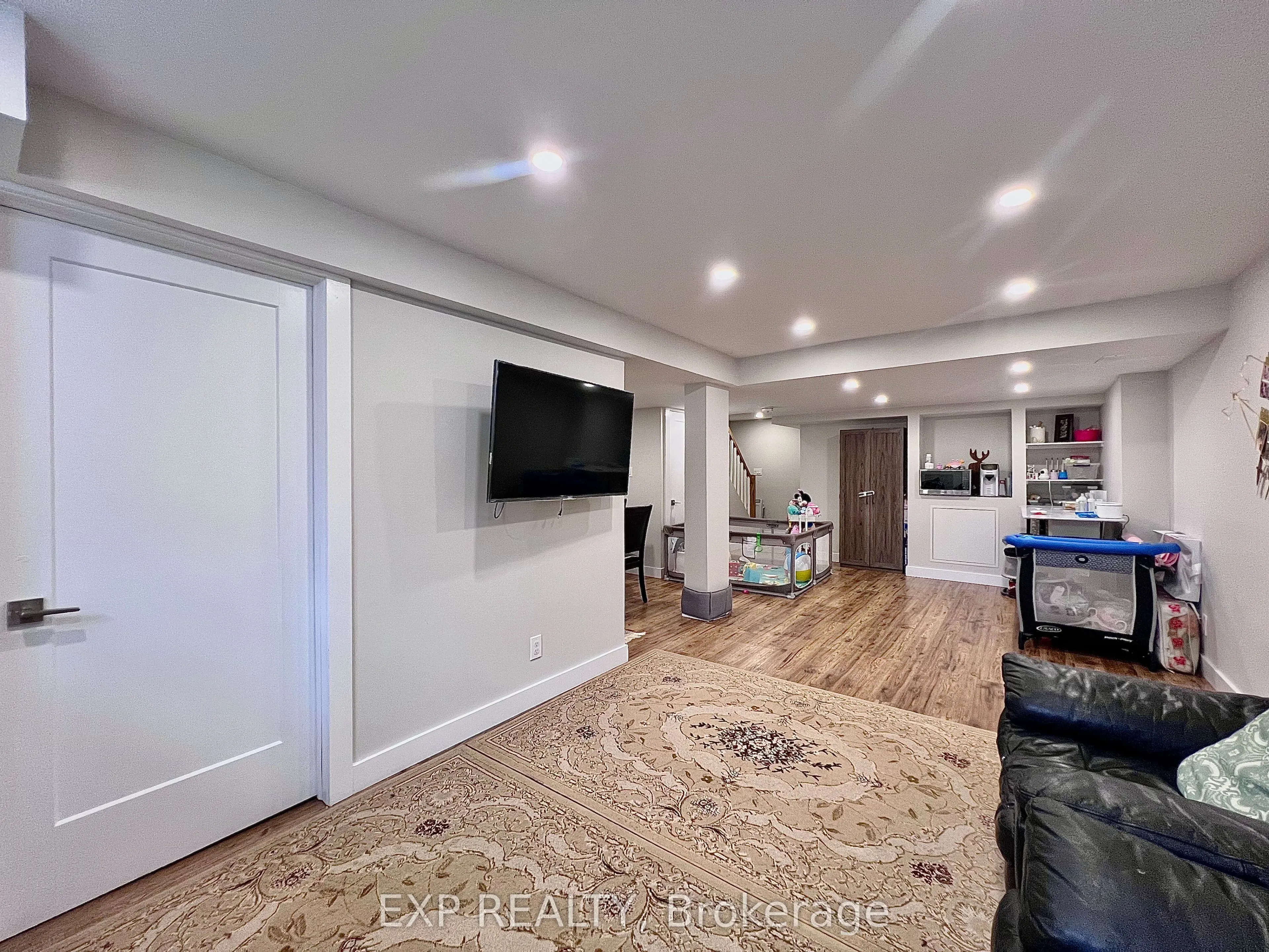 27 Kirkstone Private
