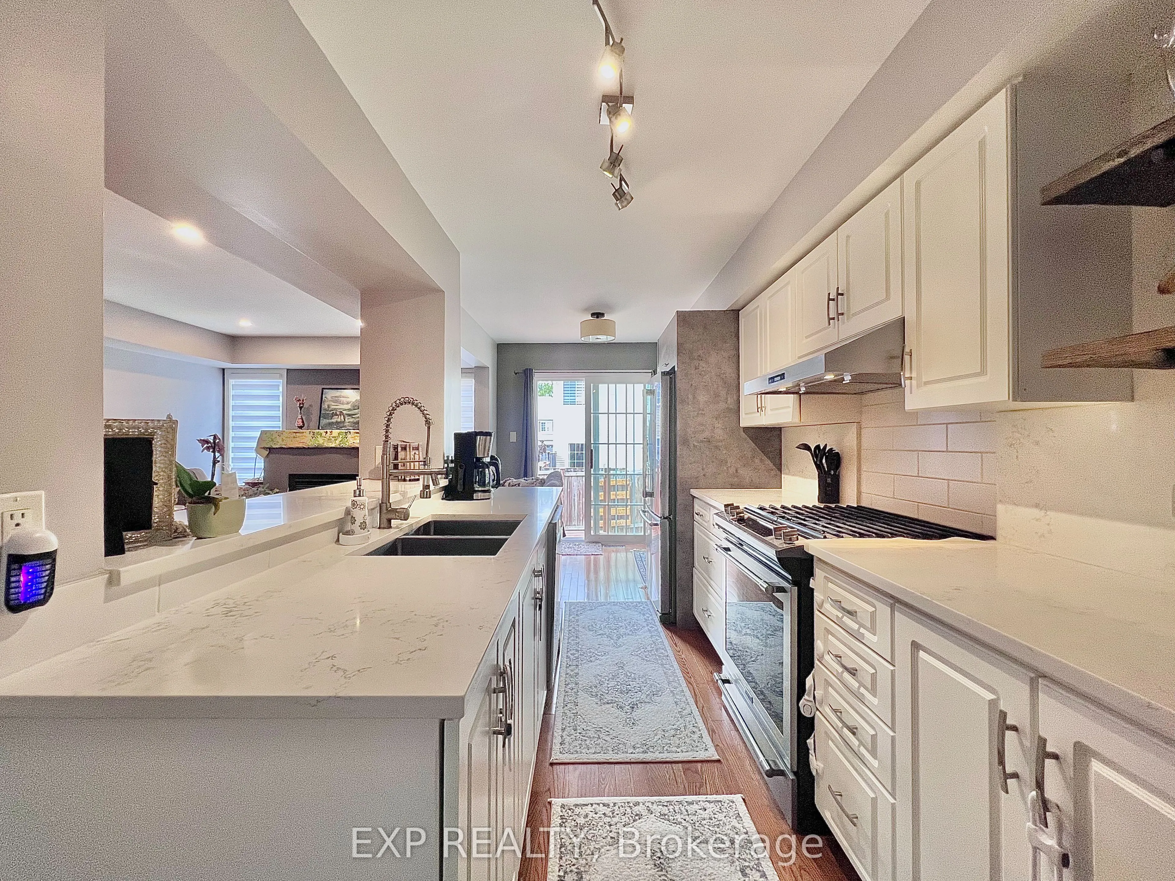 27 Kirkstone Private