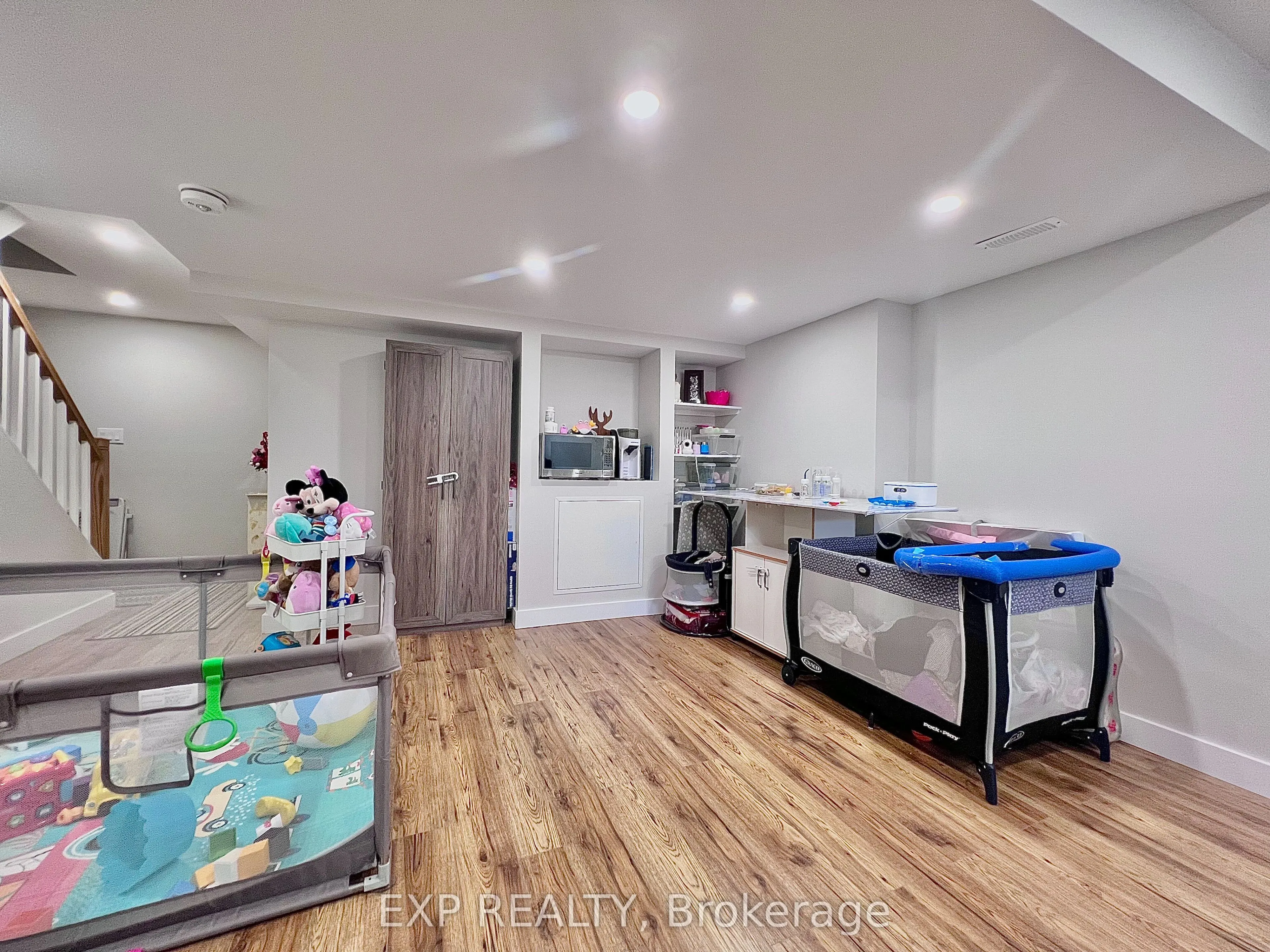 27 Kirkstone Private
