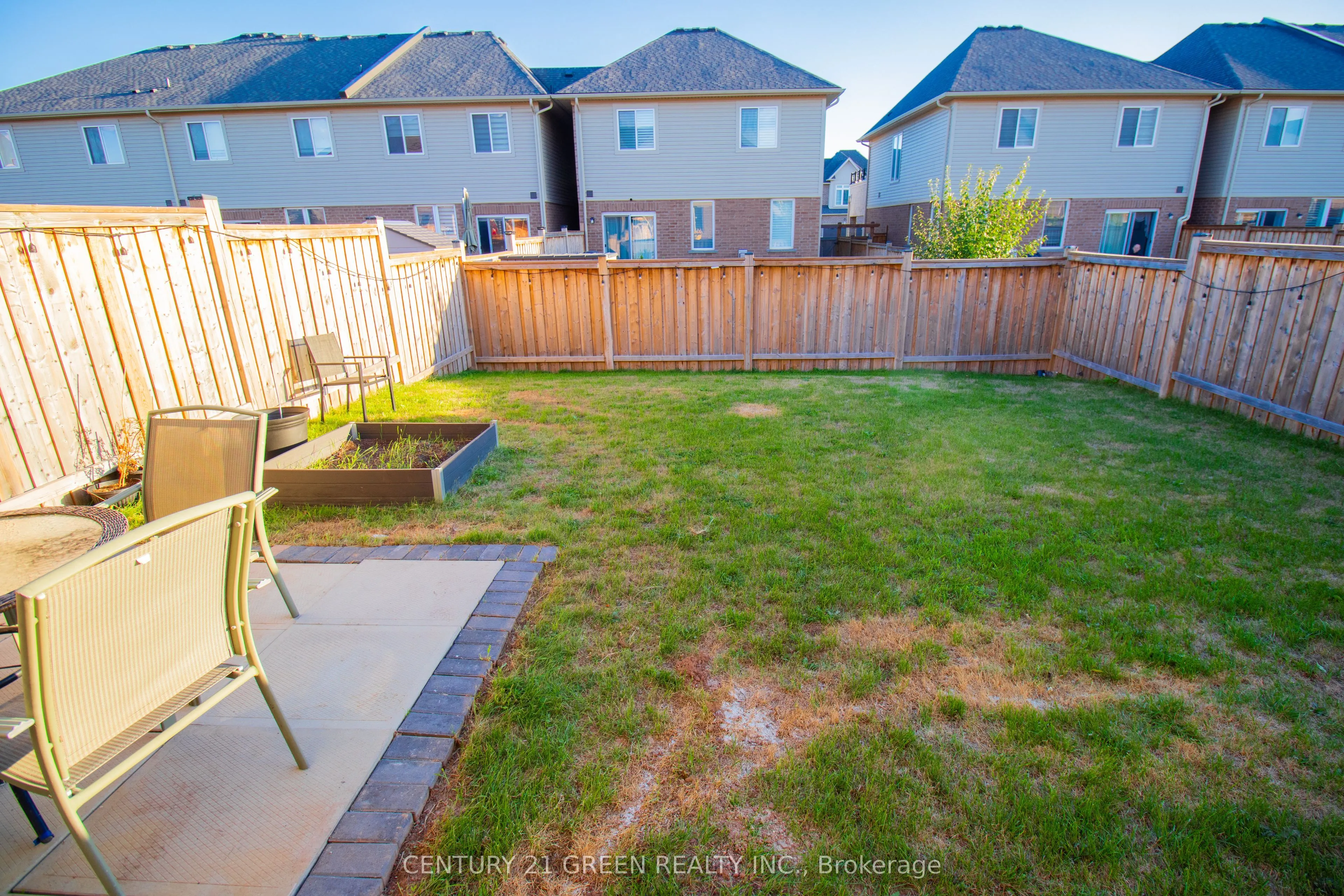 58 Pinot Crescent