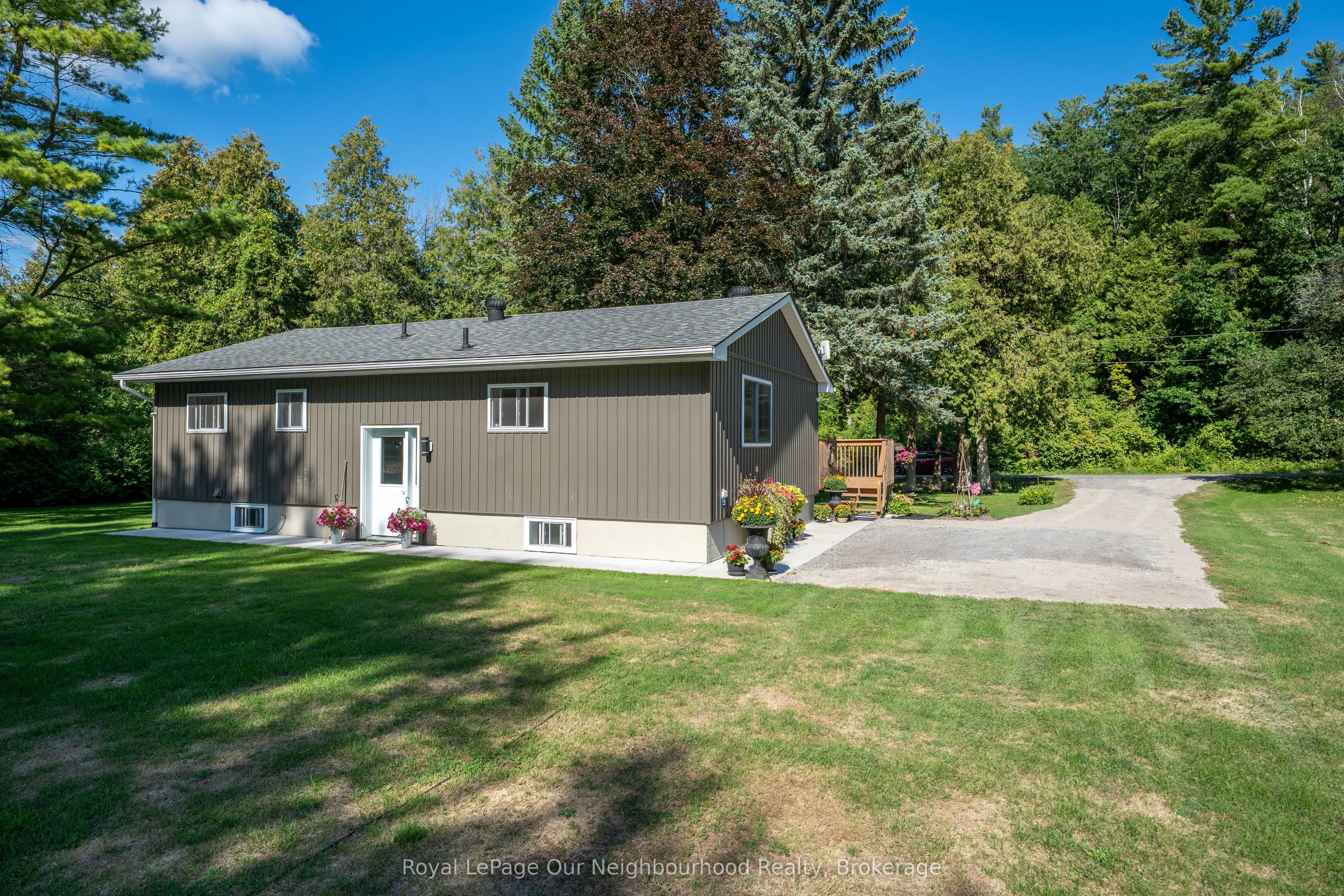 5292 Harris Boatworks Road