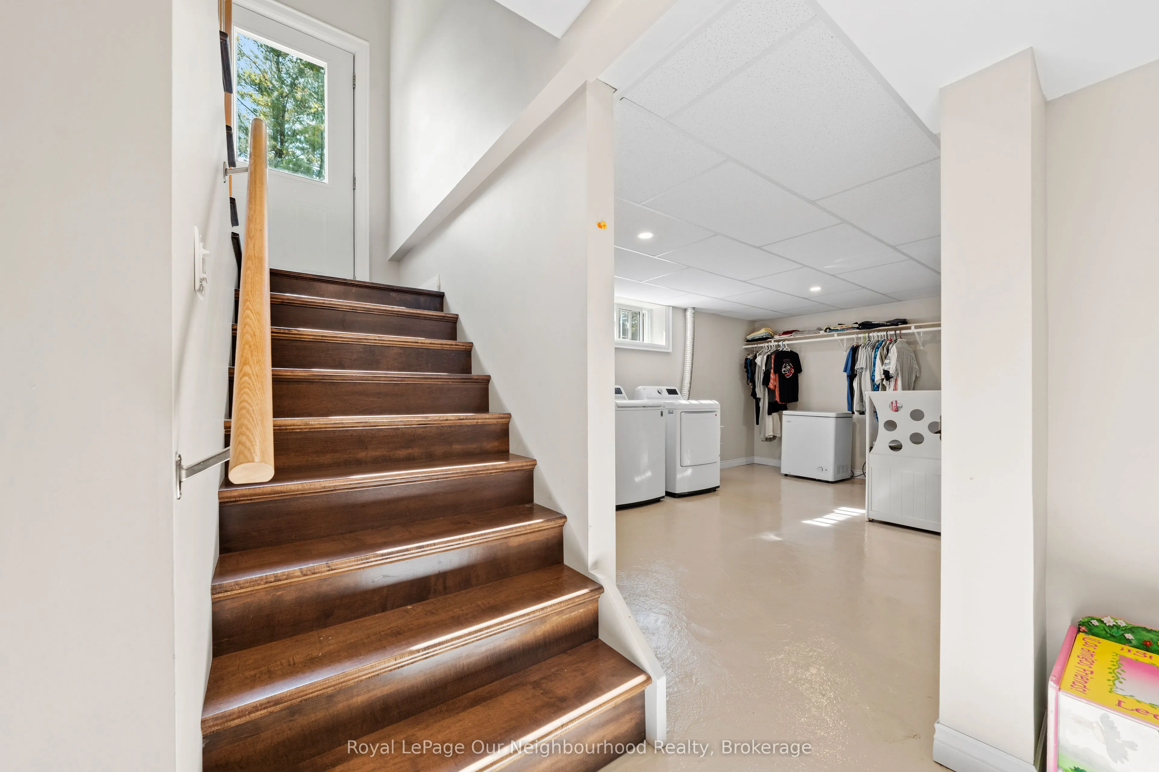 5292 Harris Boatworks Road
