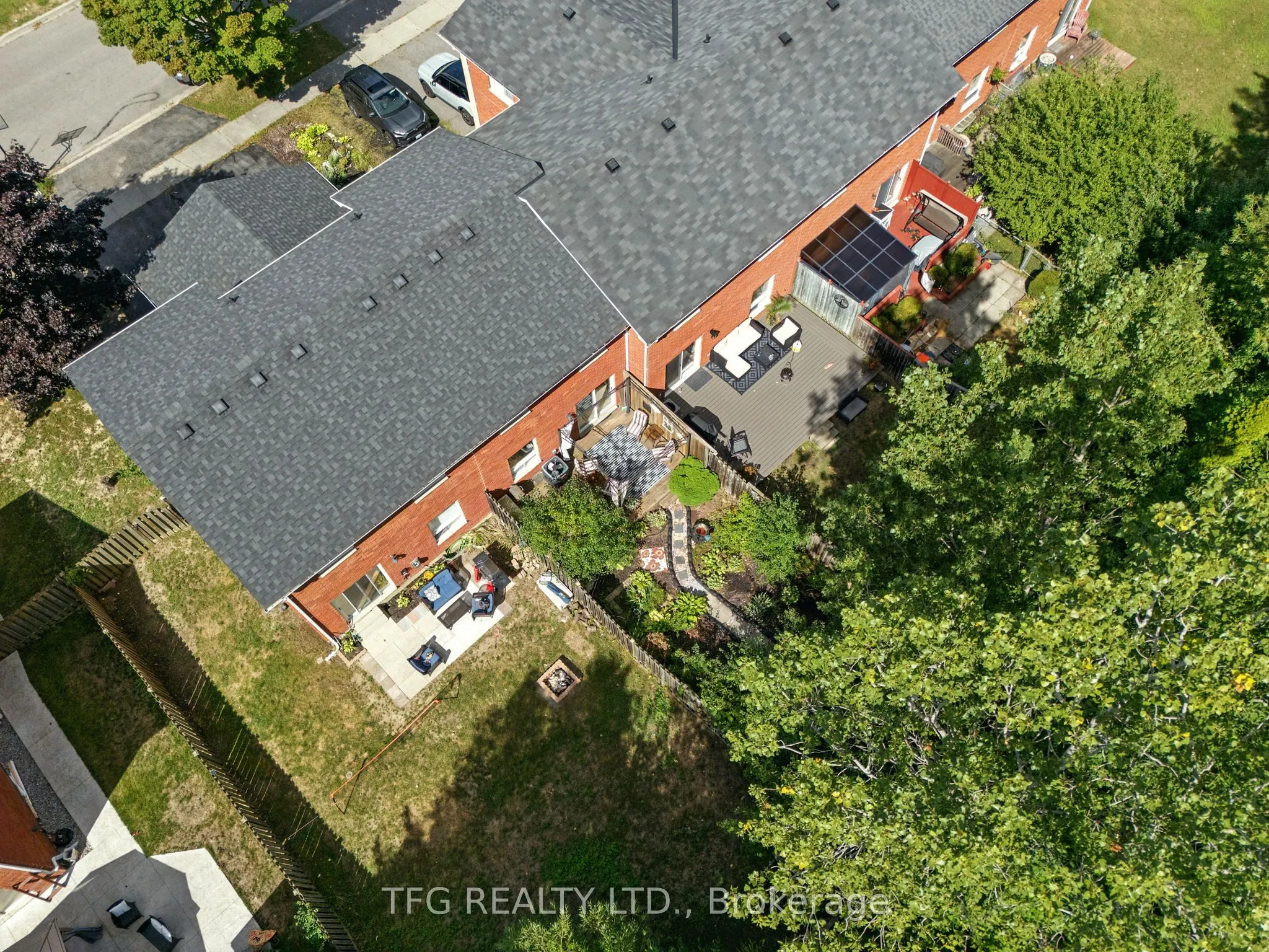 165 Sutherland Crescent