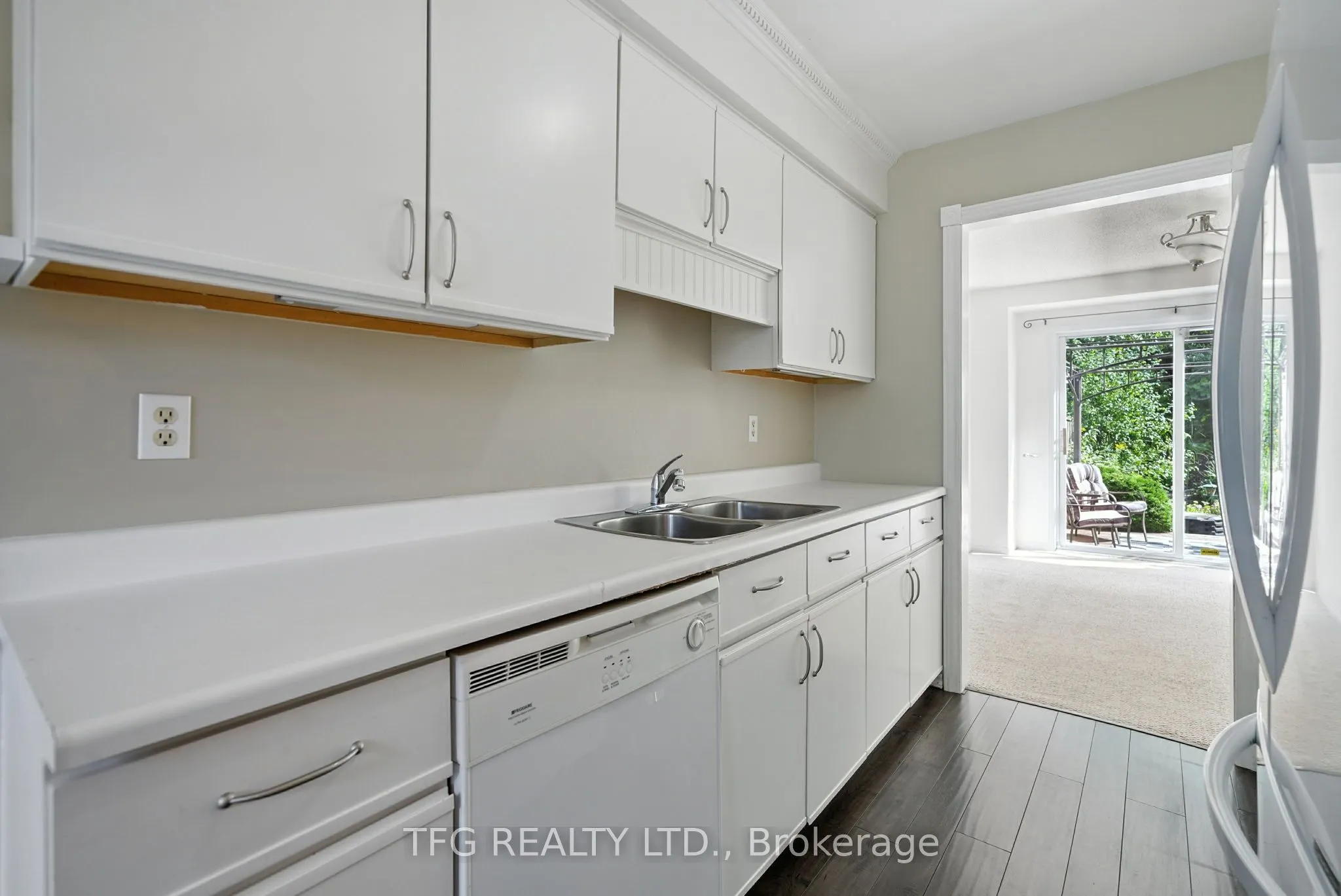 165 Sutherland Crescent