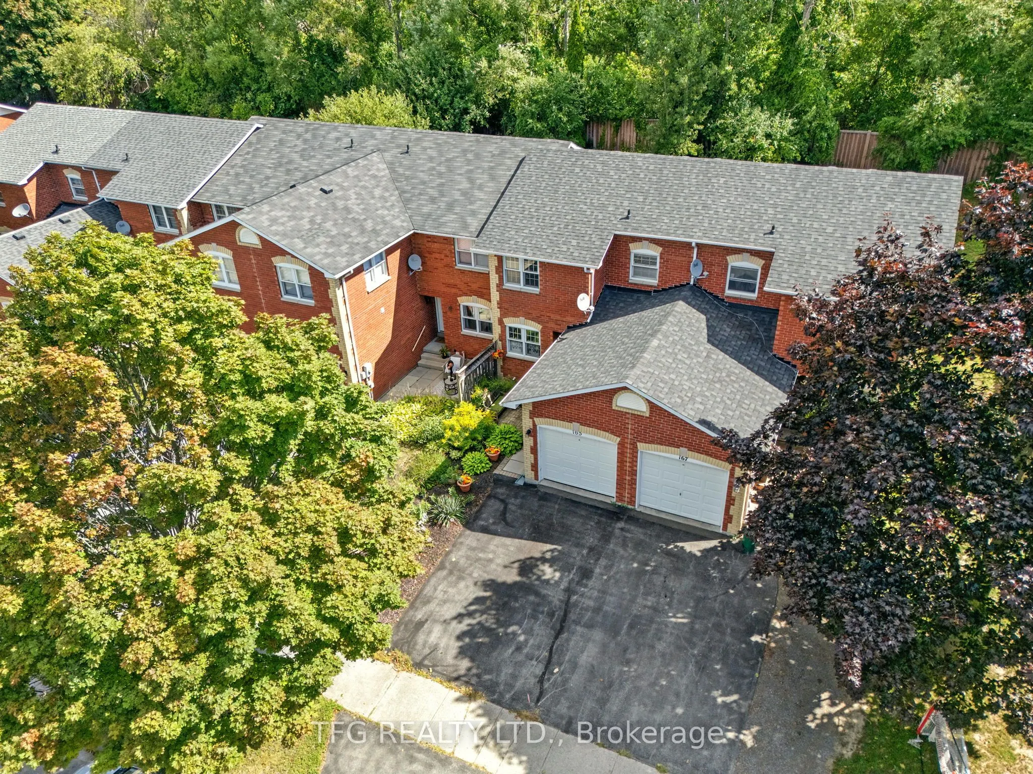 165 Sutherland Crescent