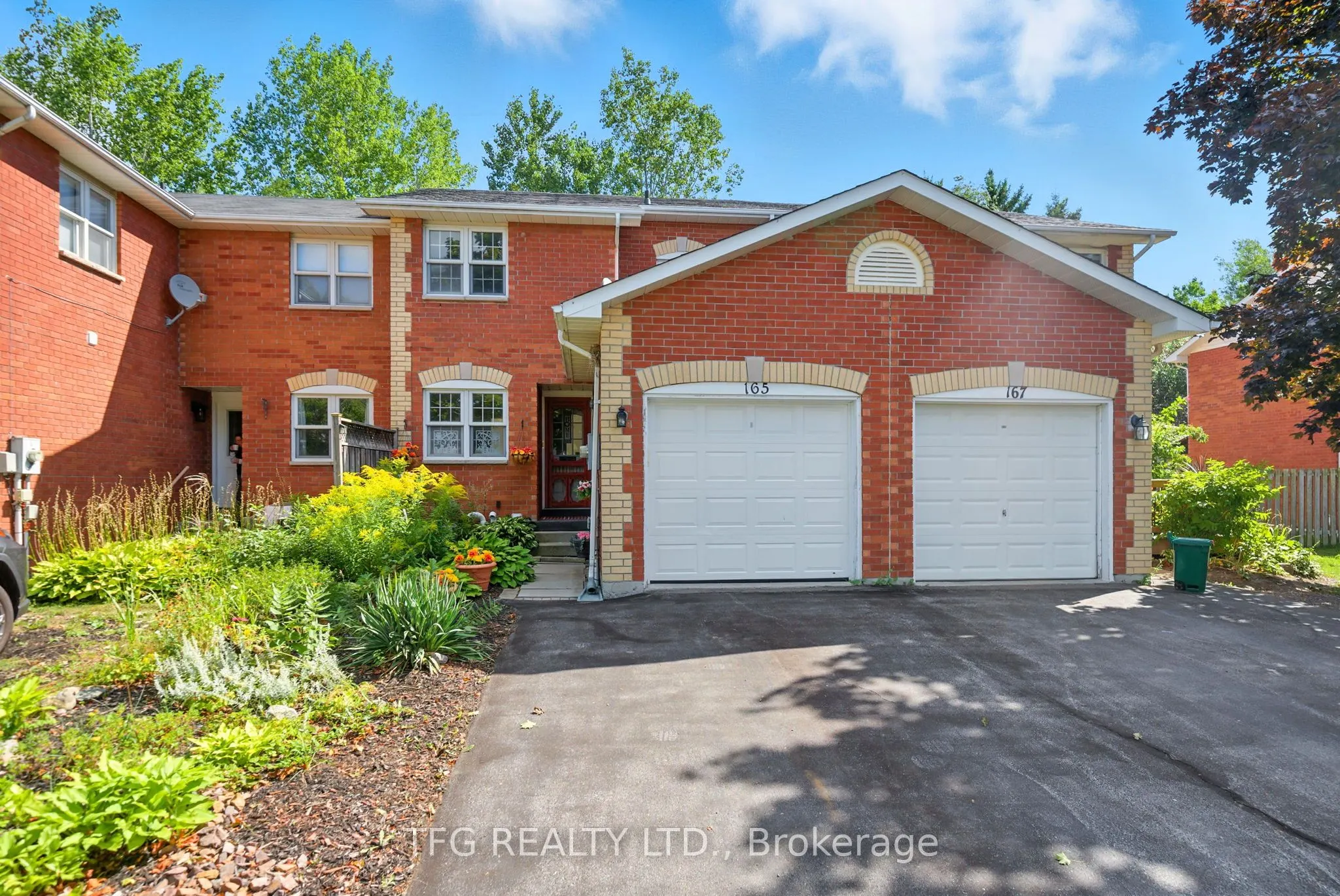 165 Sutherland Crescent
