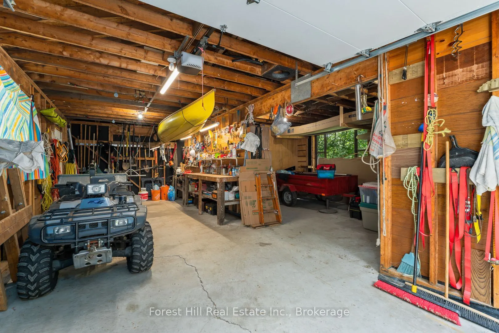 3477 Livingstone Lake Road
