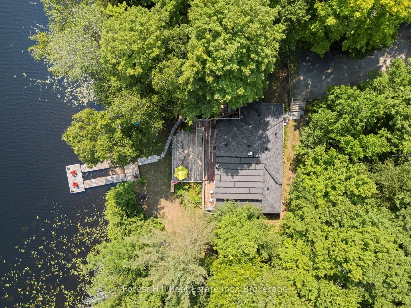 3477 Livingstone Lake Road