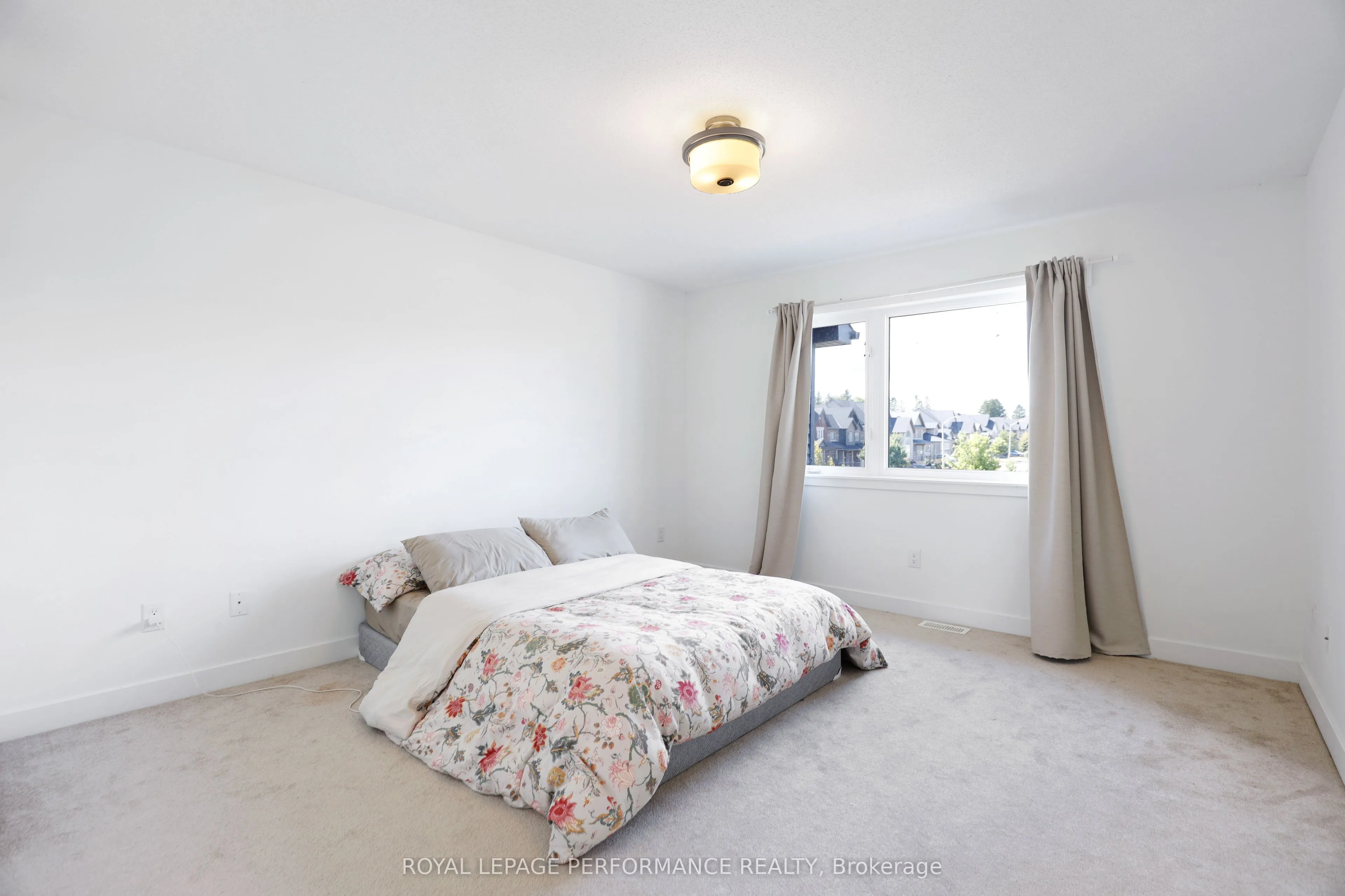 471 FERNSIDE Street