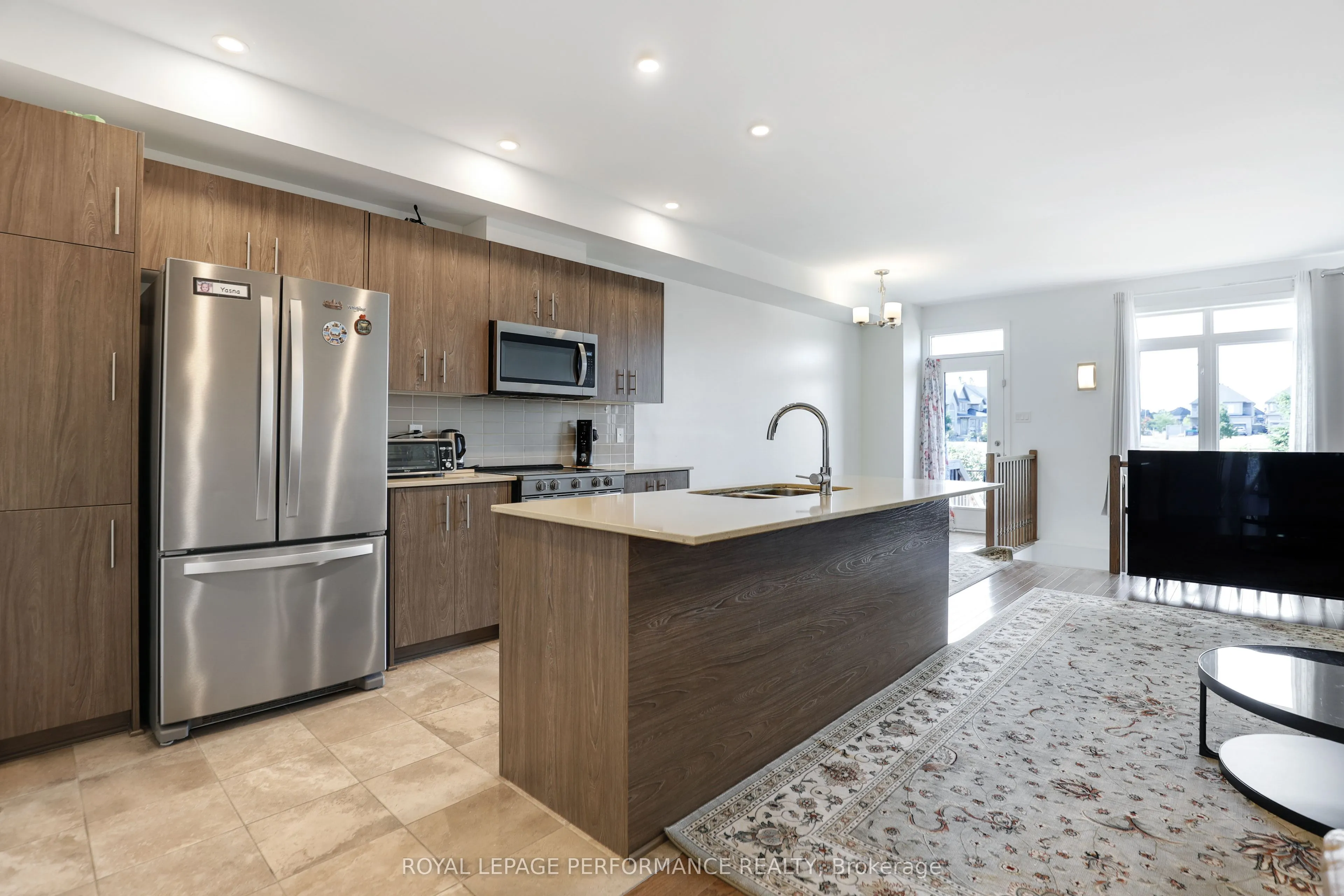 471 FERNSIDE Street