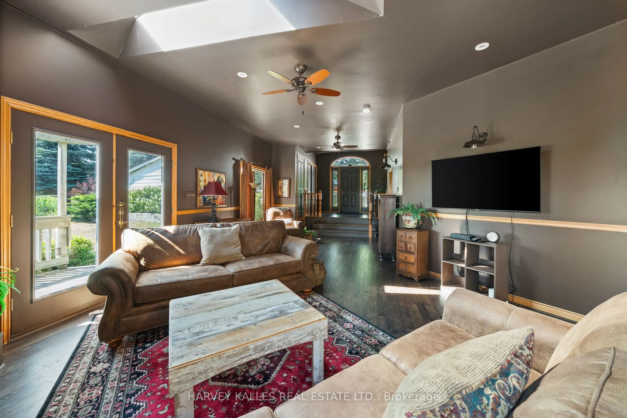 13667 Loyalist Parkway