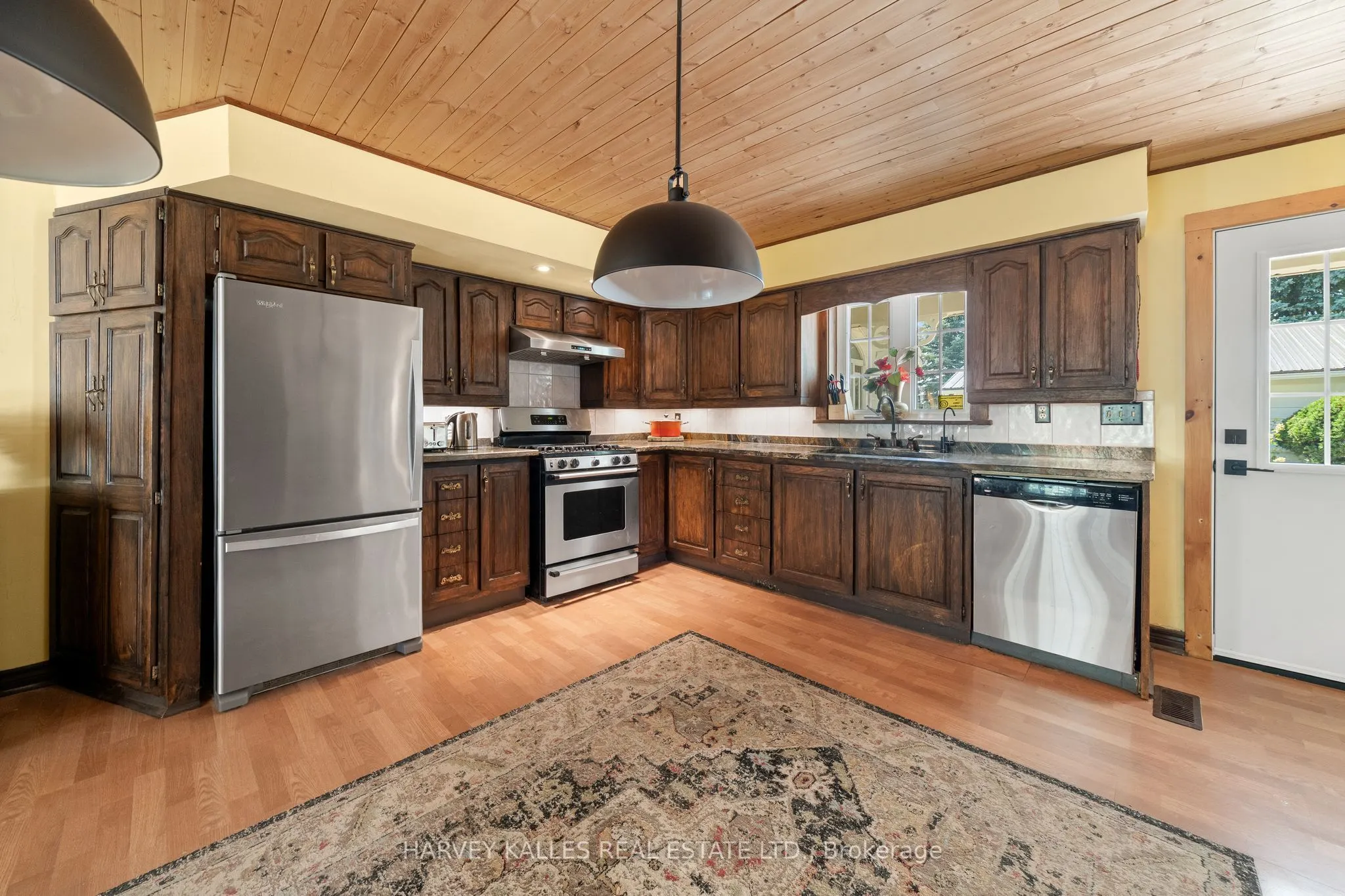 13667 Loyalist Parkway