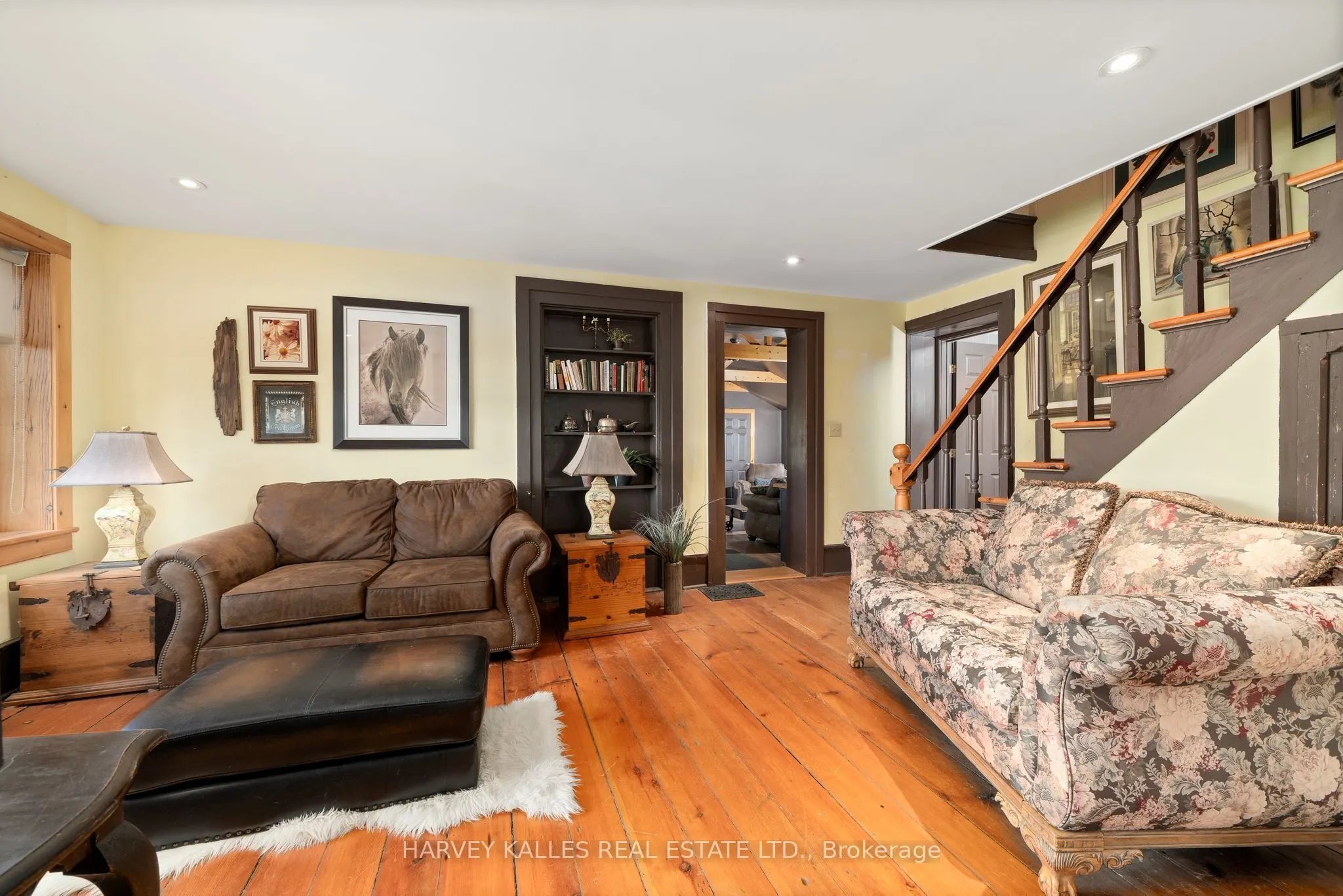 13667 Loyalist Parkway