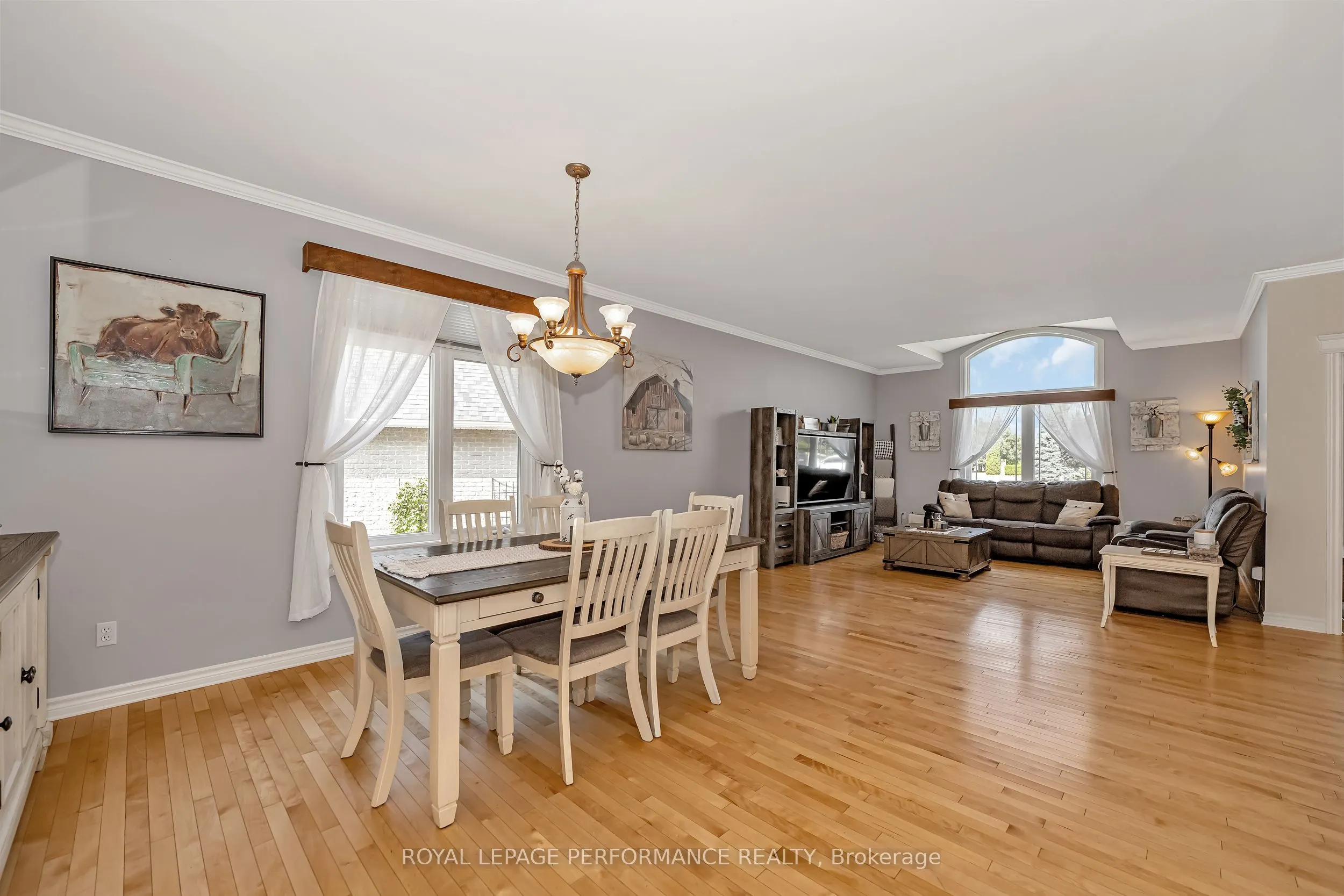 760 Levesque Crescent