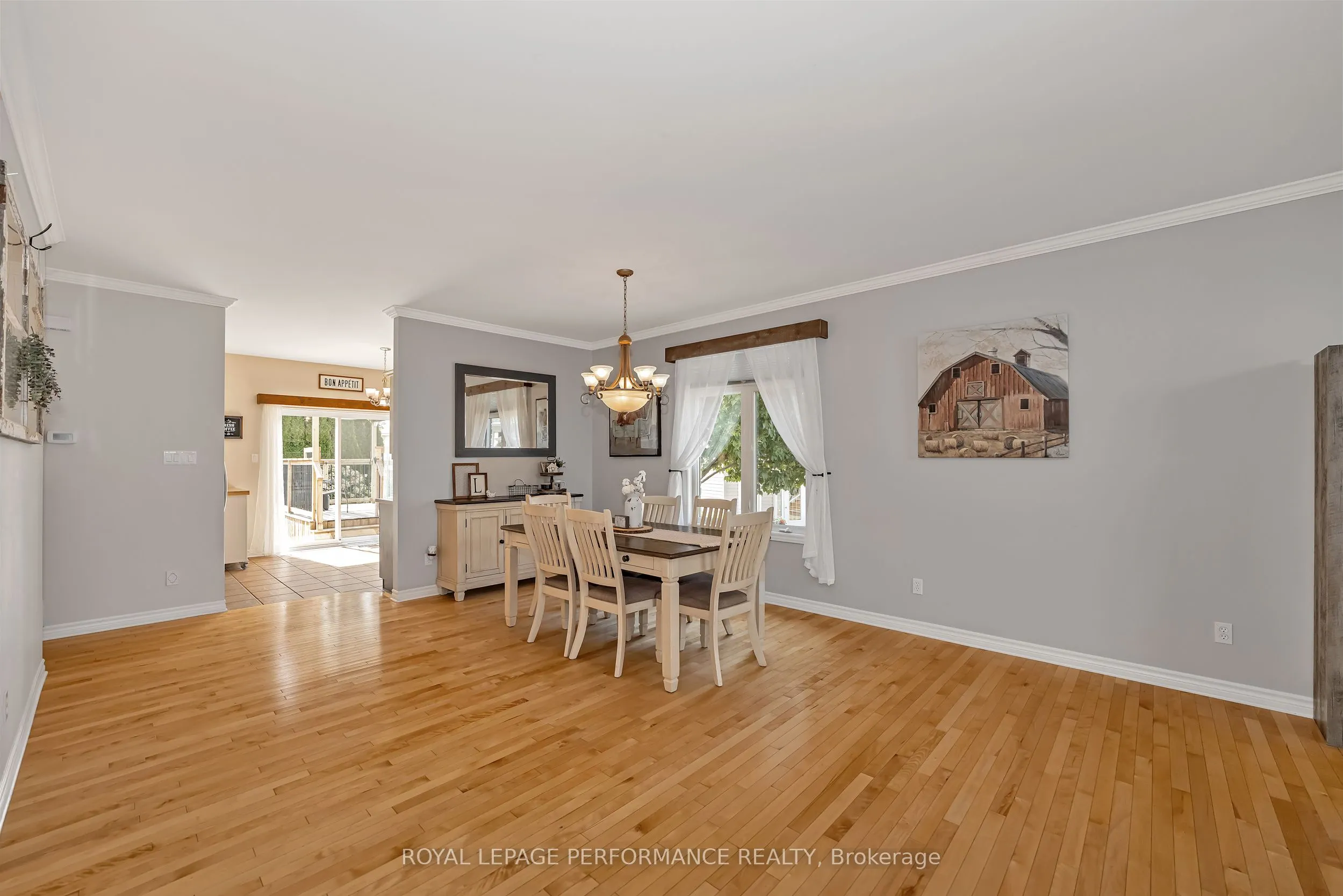 760 Levesque Crescent