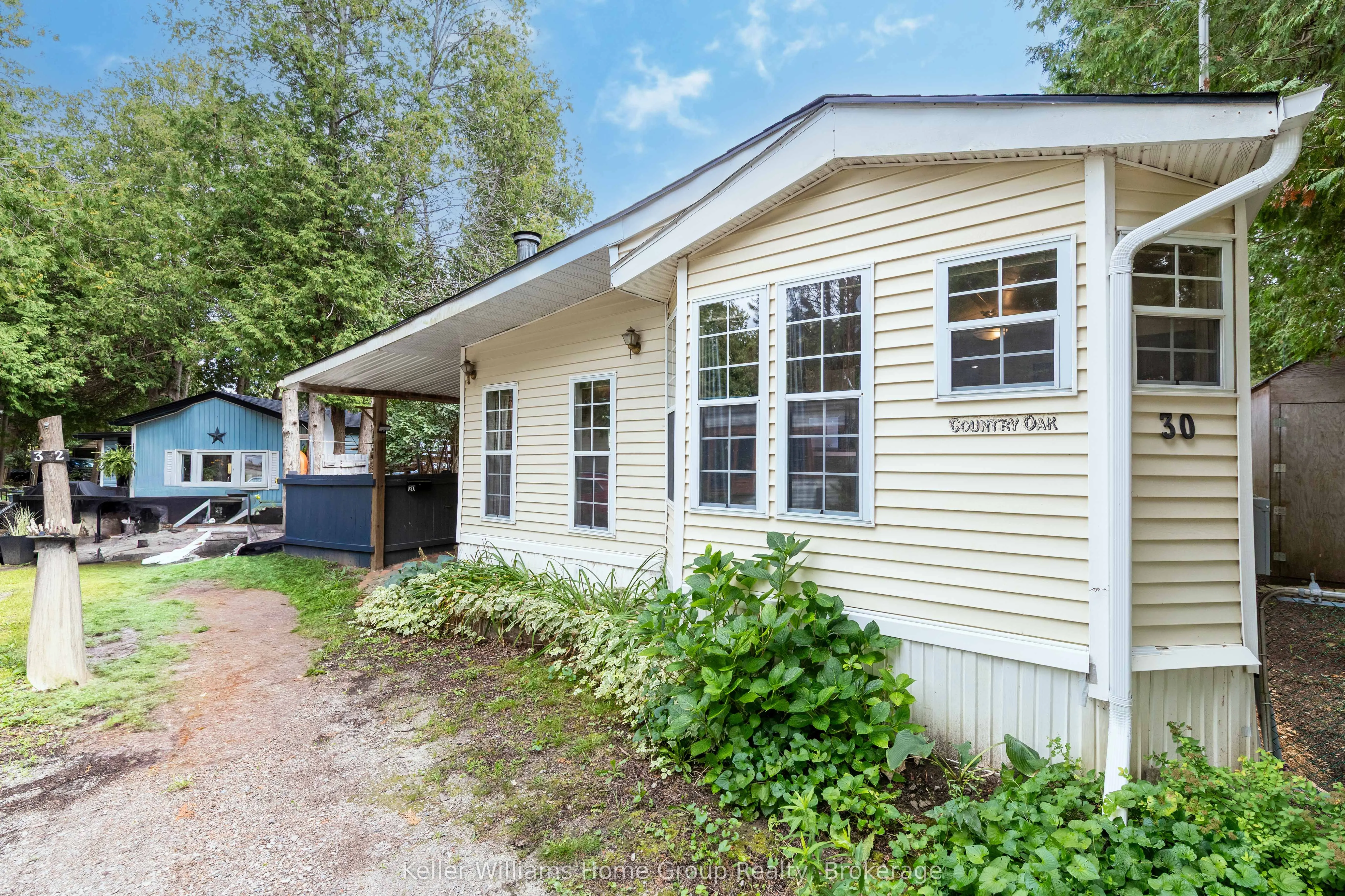 1085 10th Concession Road W, #30