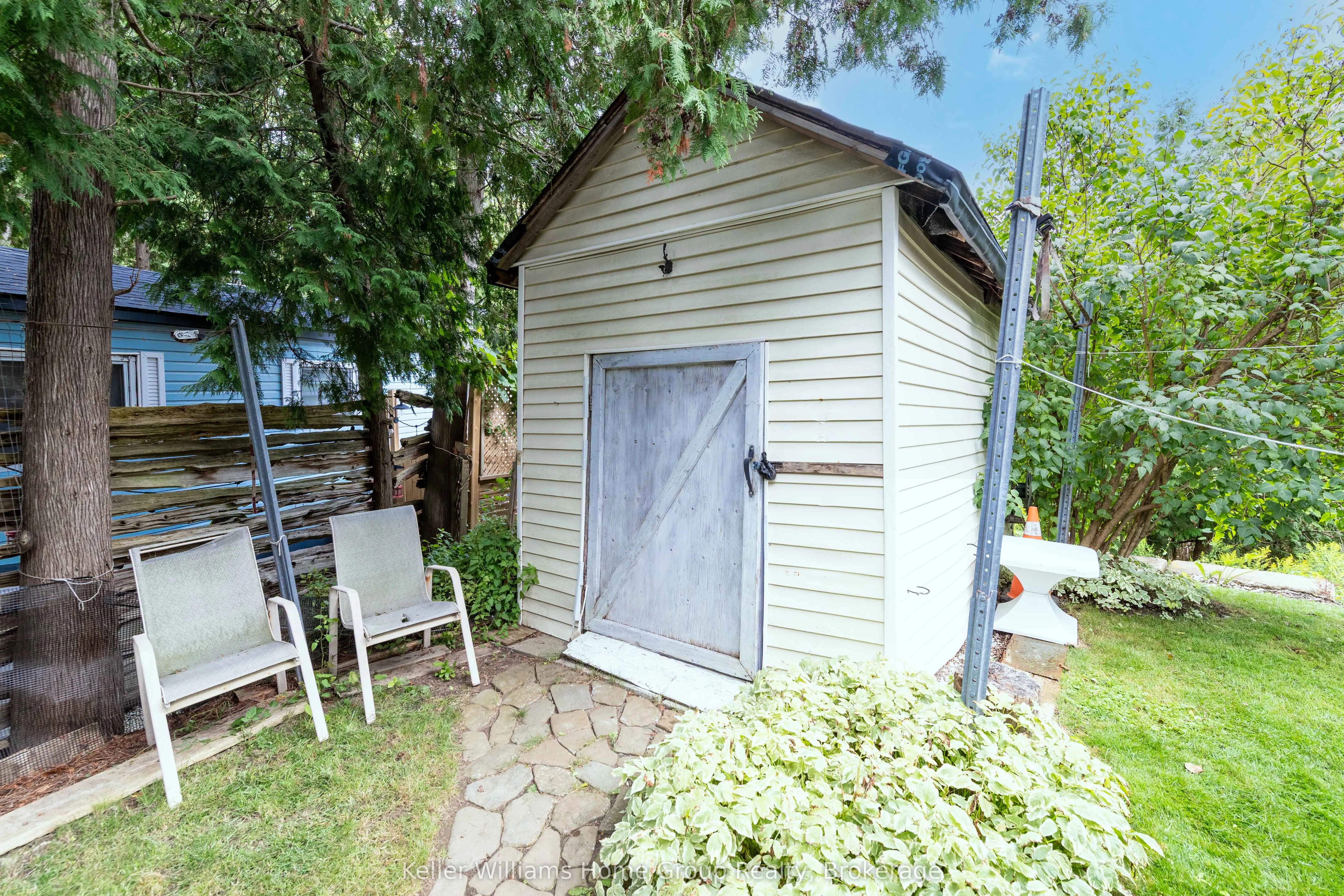 1085 10th Concession Road W, #30