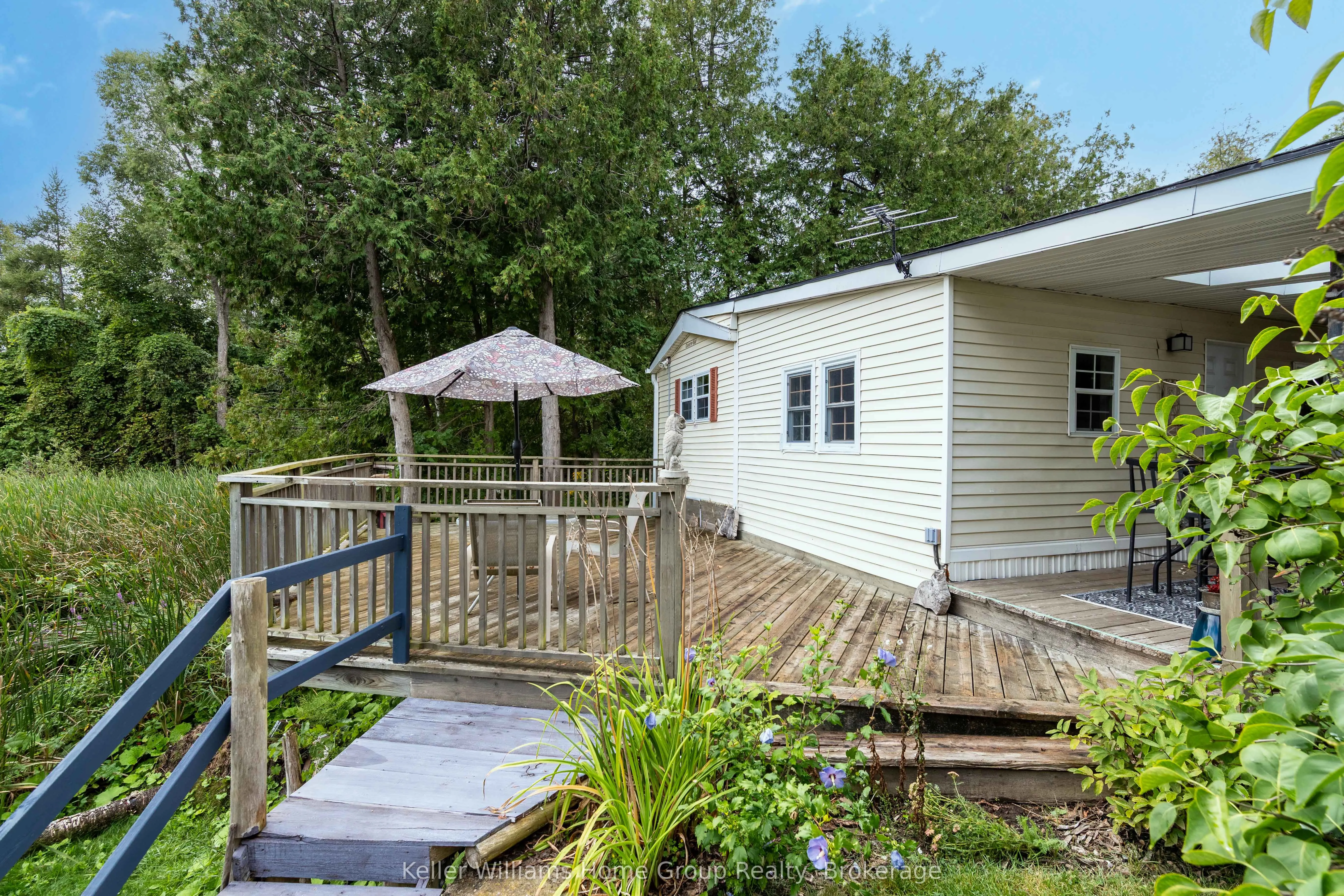 1085 10th Concession Road W, #30