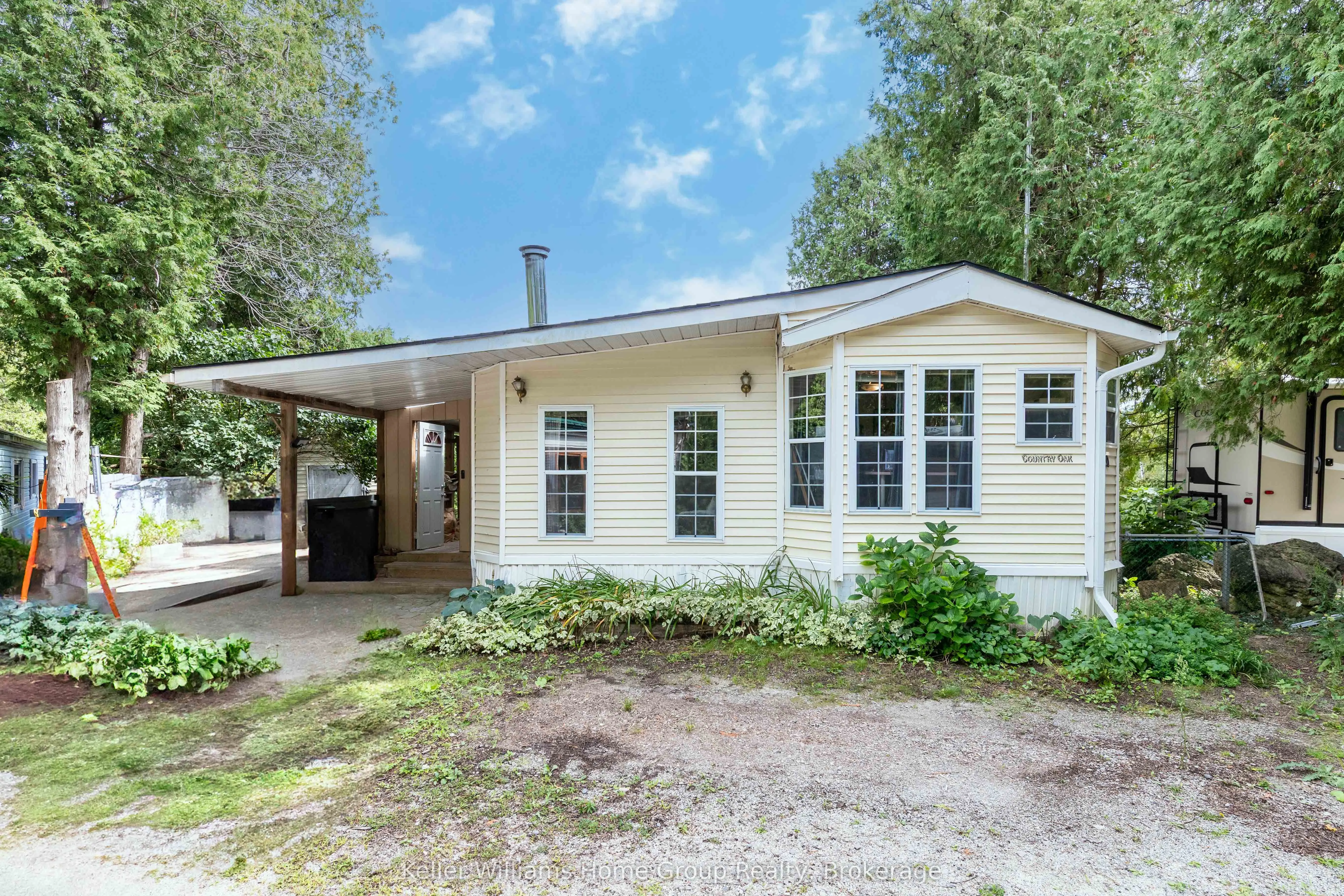 1085 10th Concession Road W, #30