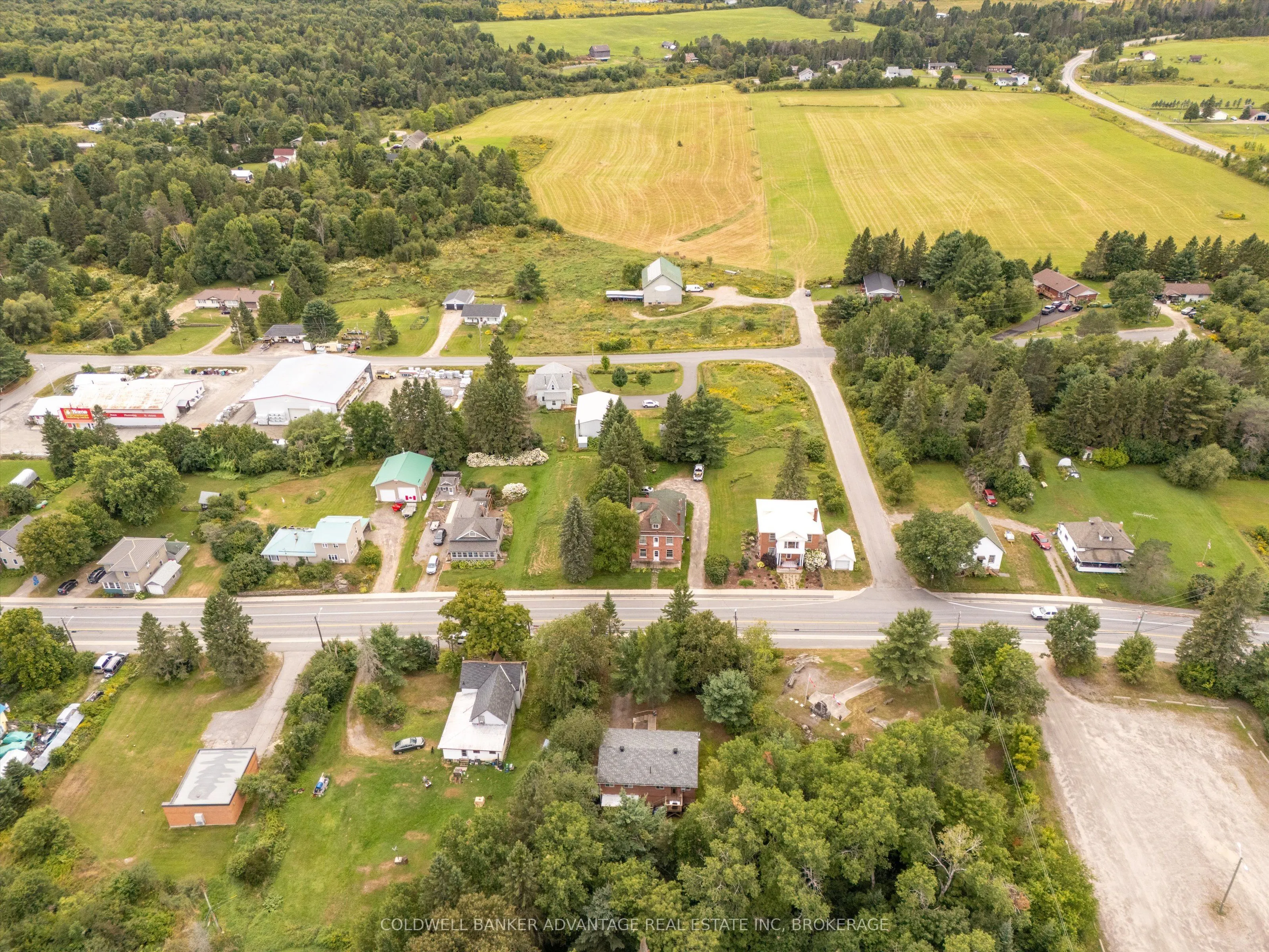 4276 HIGHWAY 520