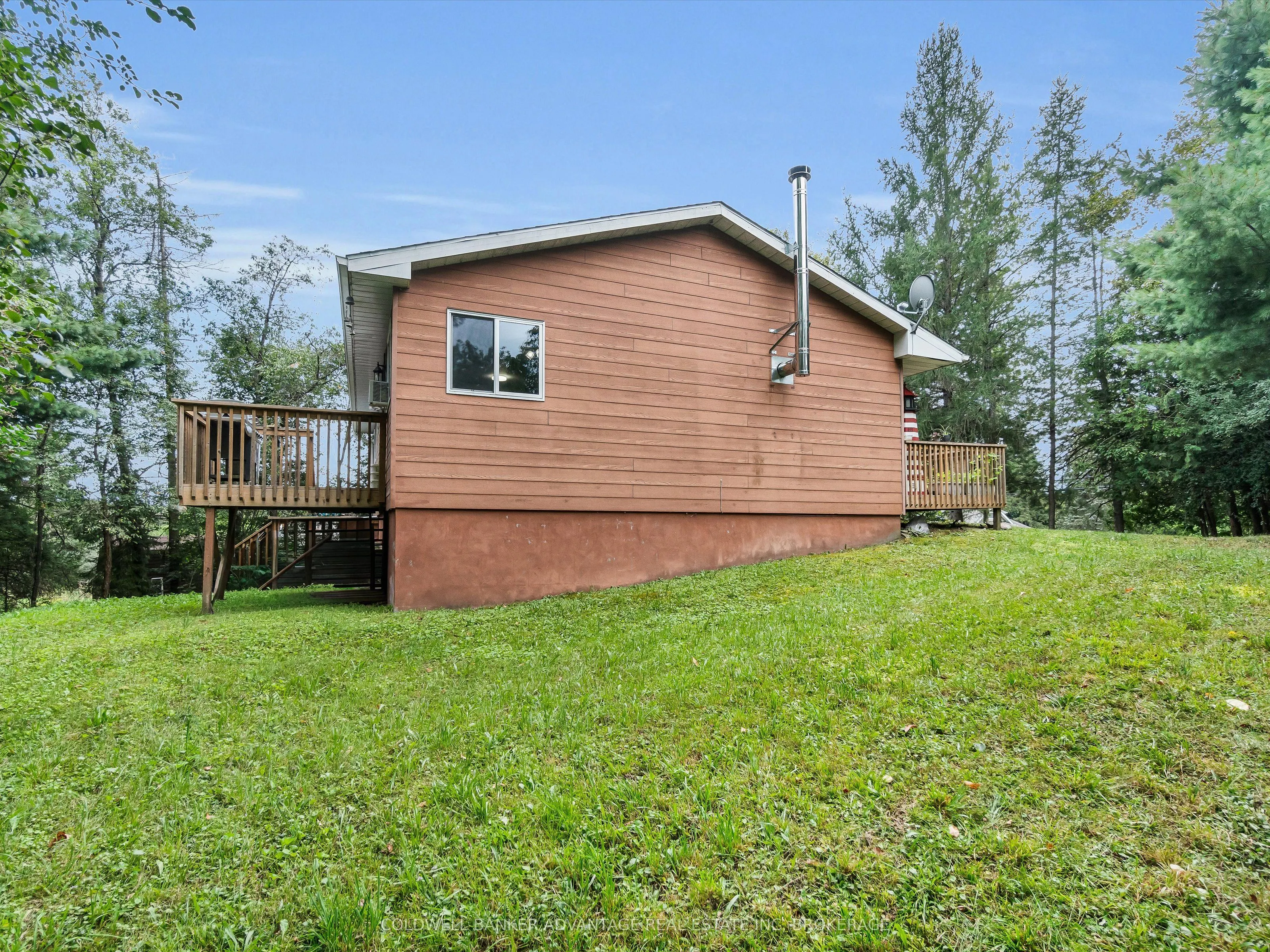 4276 HIGHWAY 520