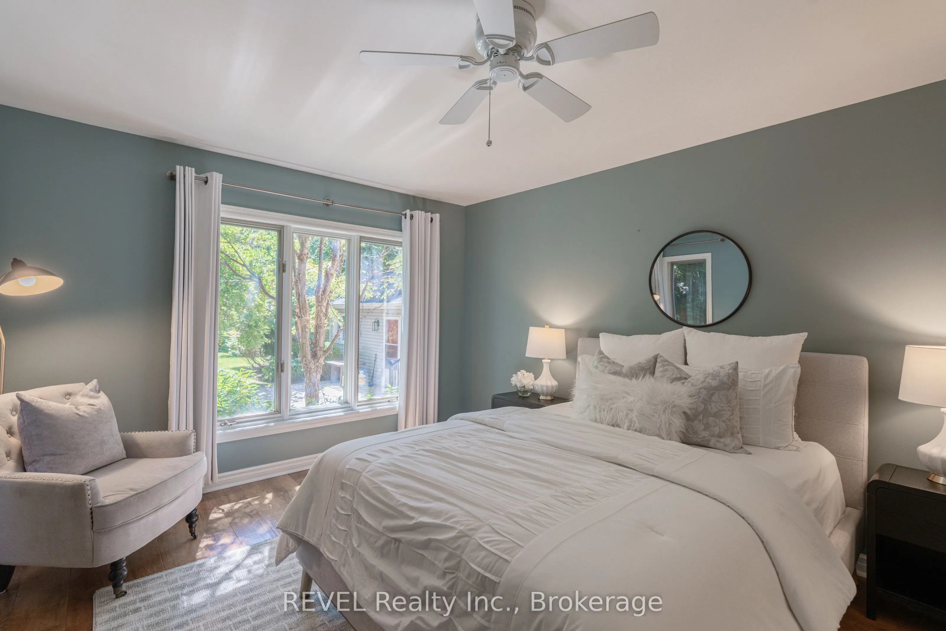 522 Mississagua Street