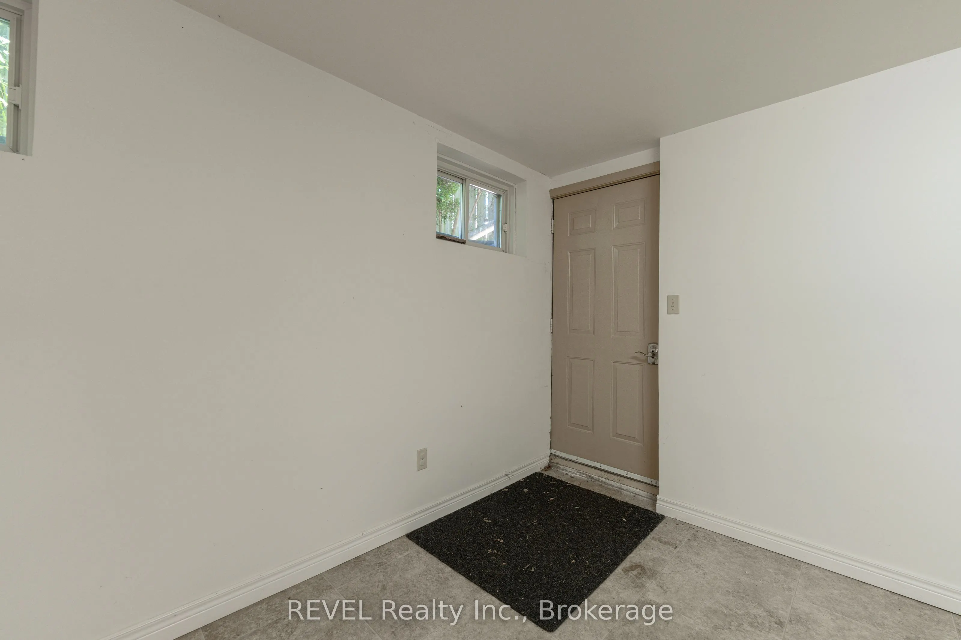 522 Mississagua Street