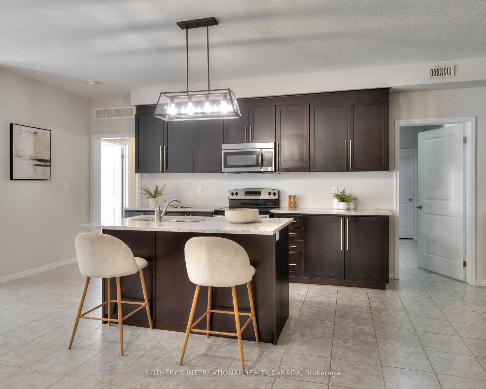 208 Jessica Crescent, #Unit # A
