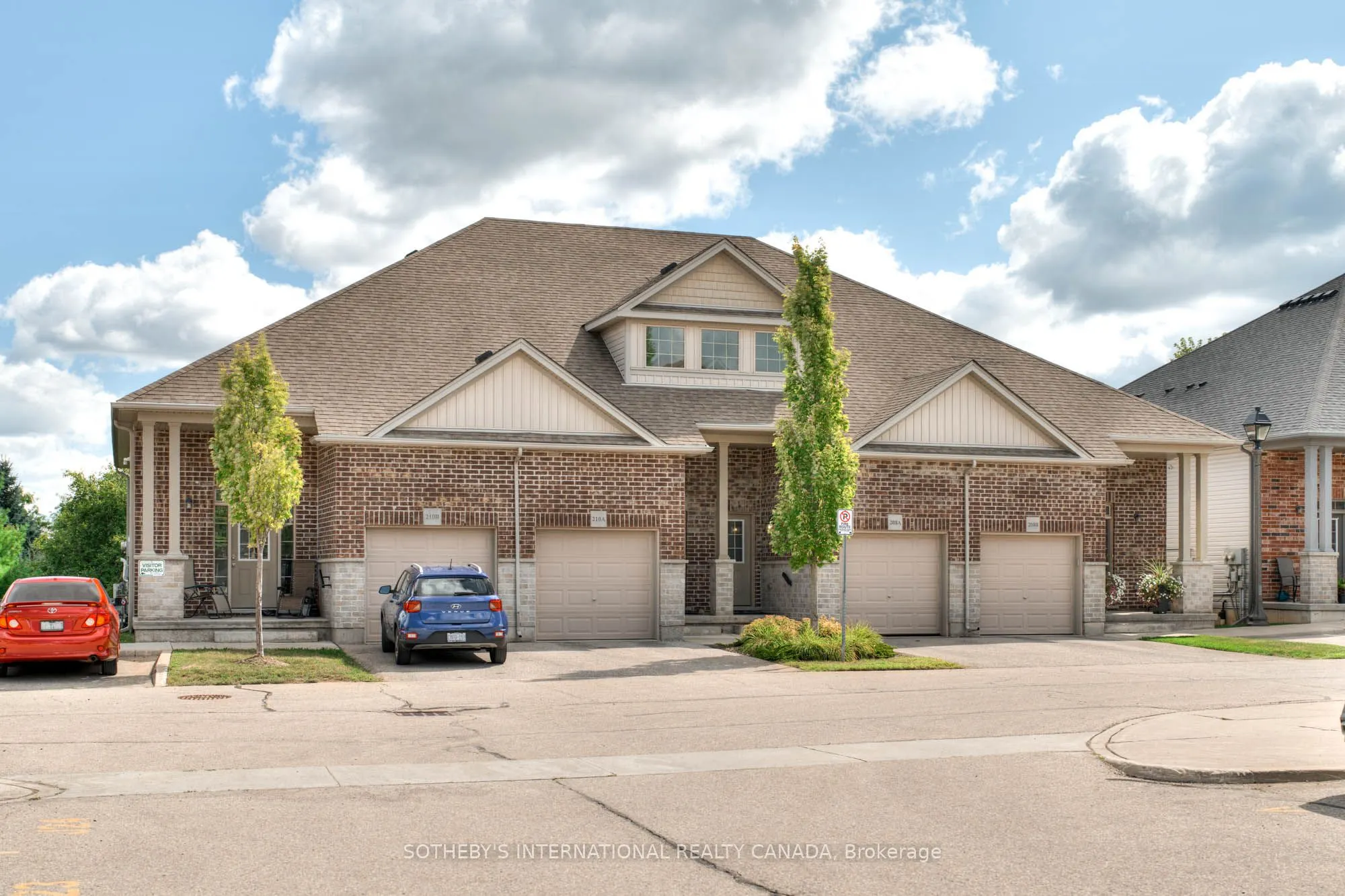 208 Jessica Crescent, #Unit # A