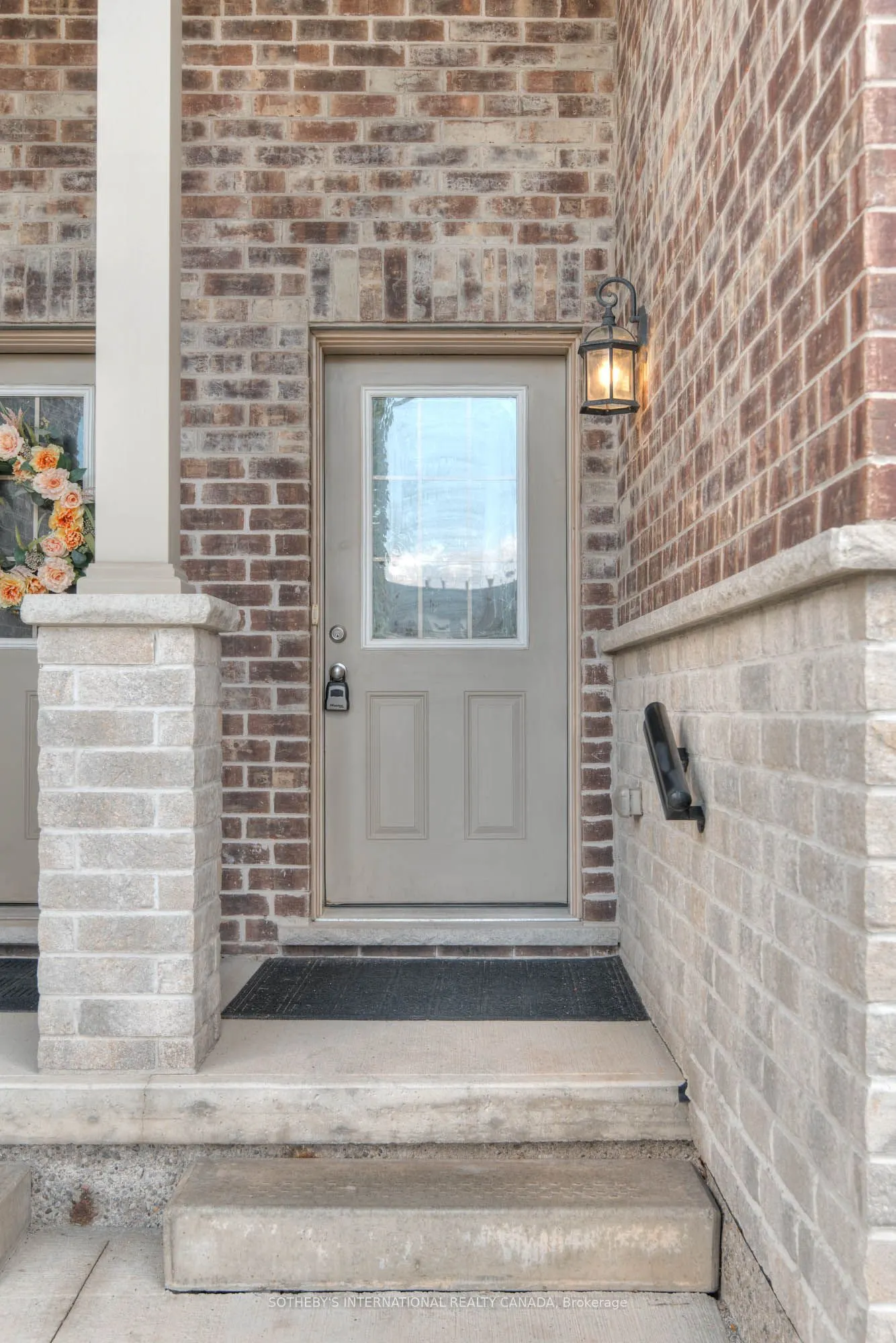 208 Jessica Crescent, #Unit # A
