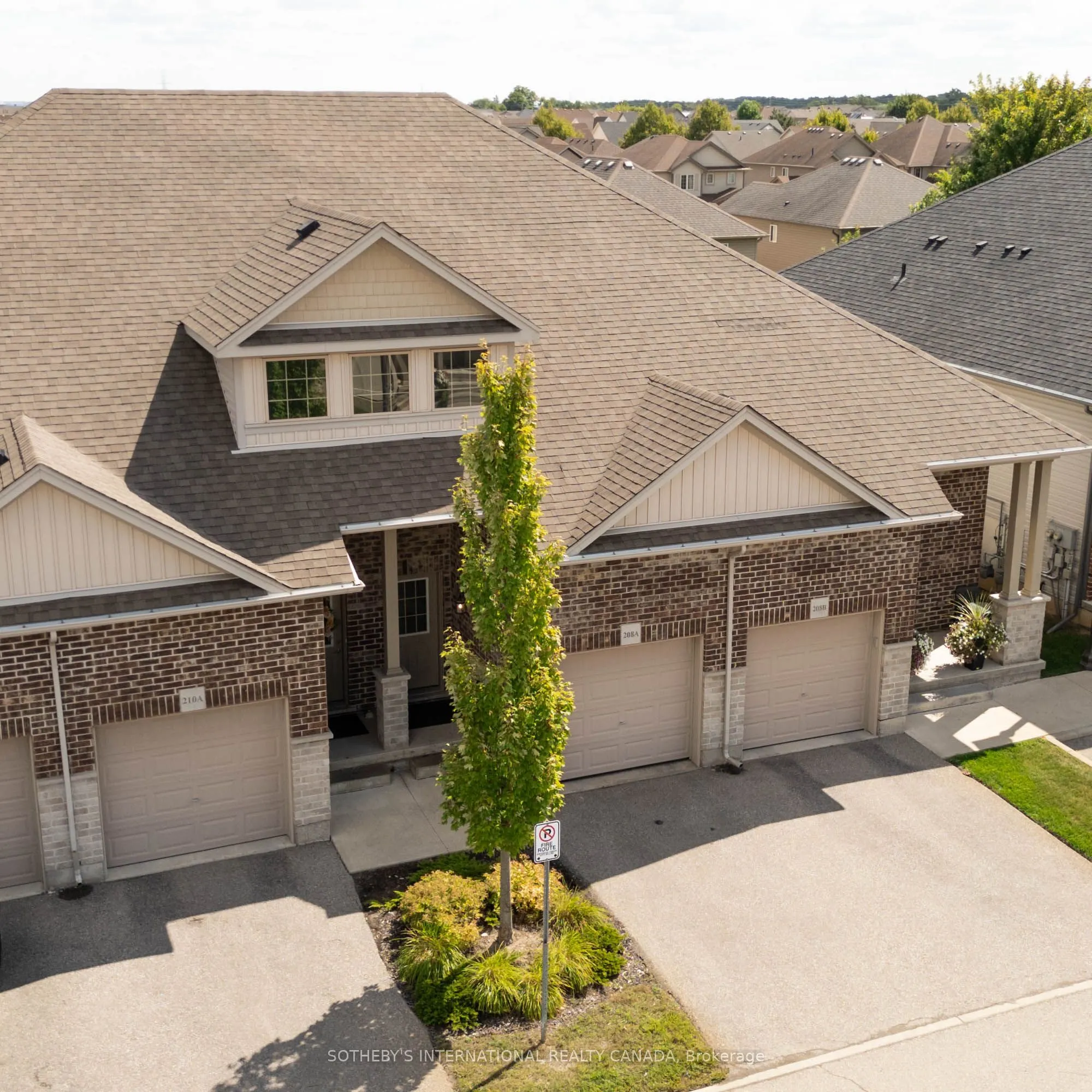 208 Jessica Crescent, #Unit # A