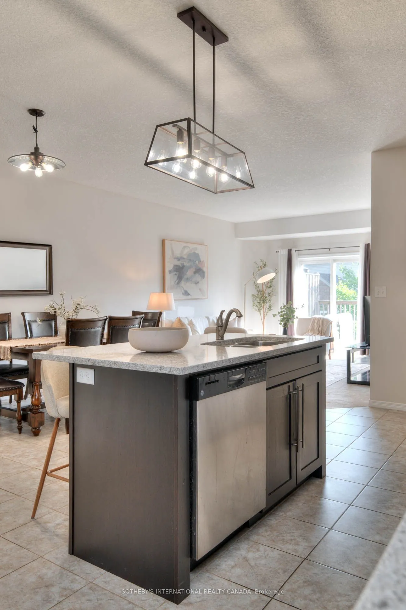 208 Jessica Crescent, #Unit # A